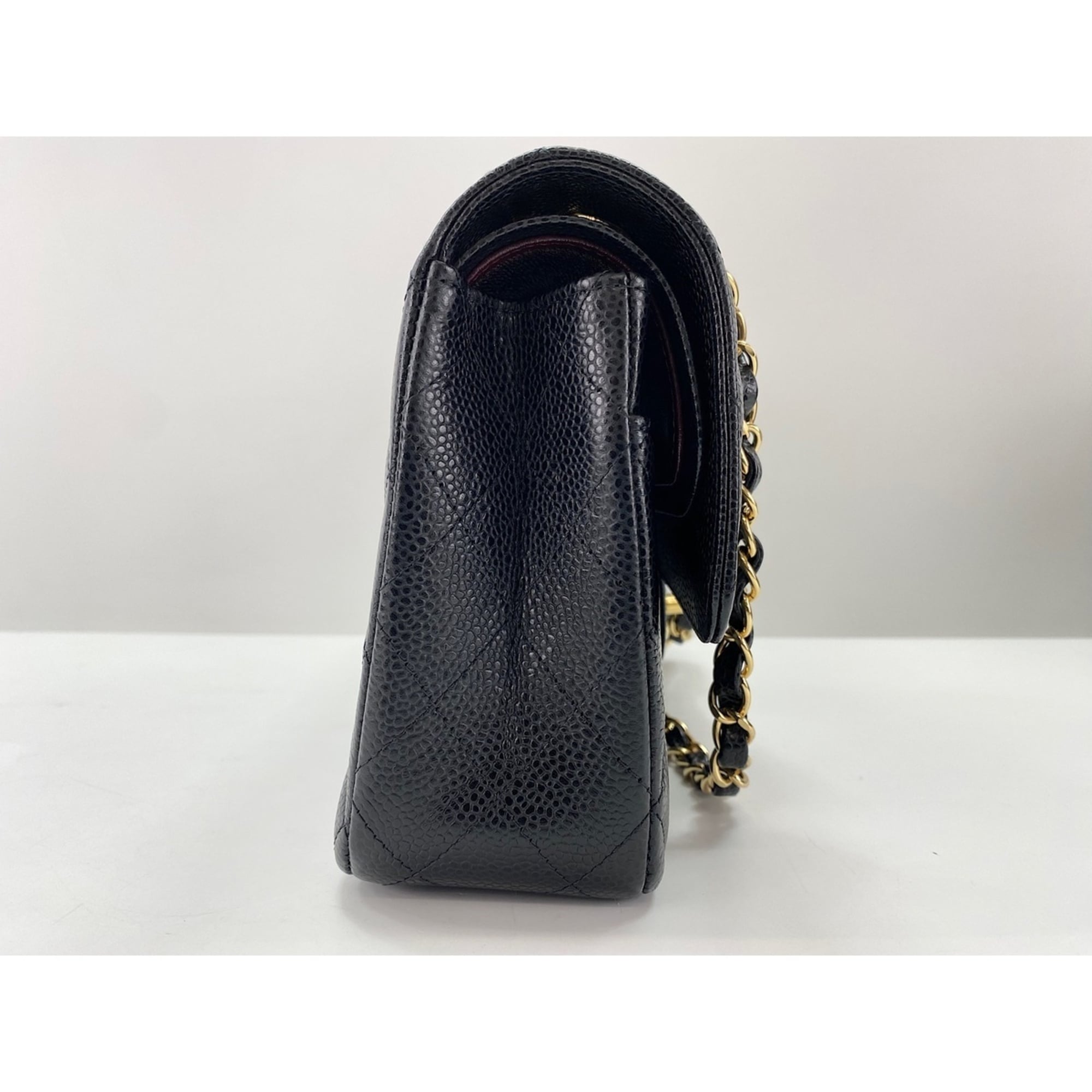 Chanel Matelasse Black Shoulder Bag (Pre-Owned)