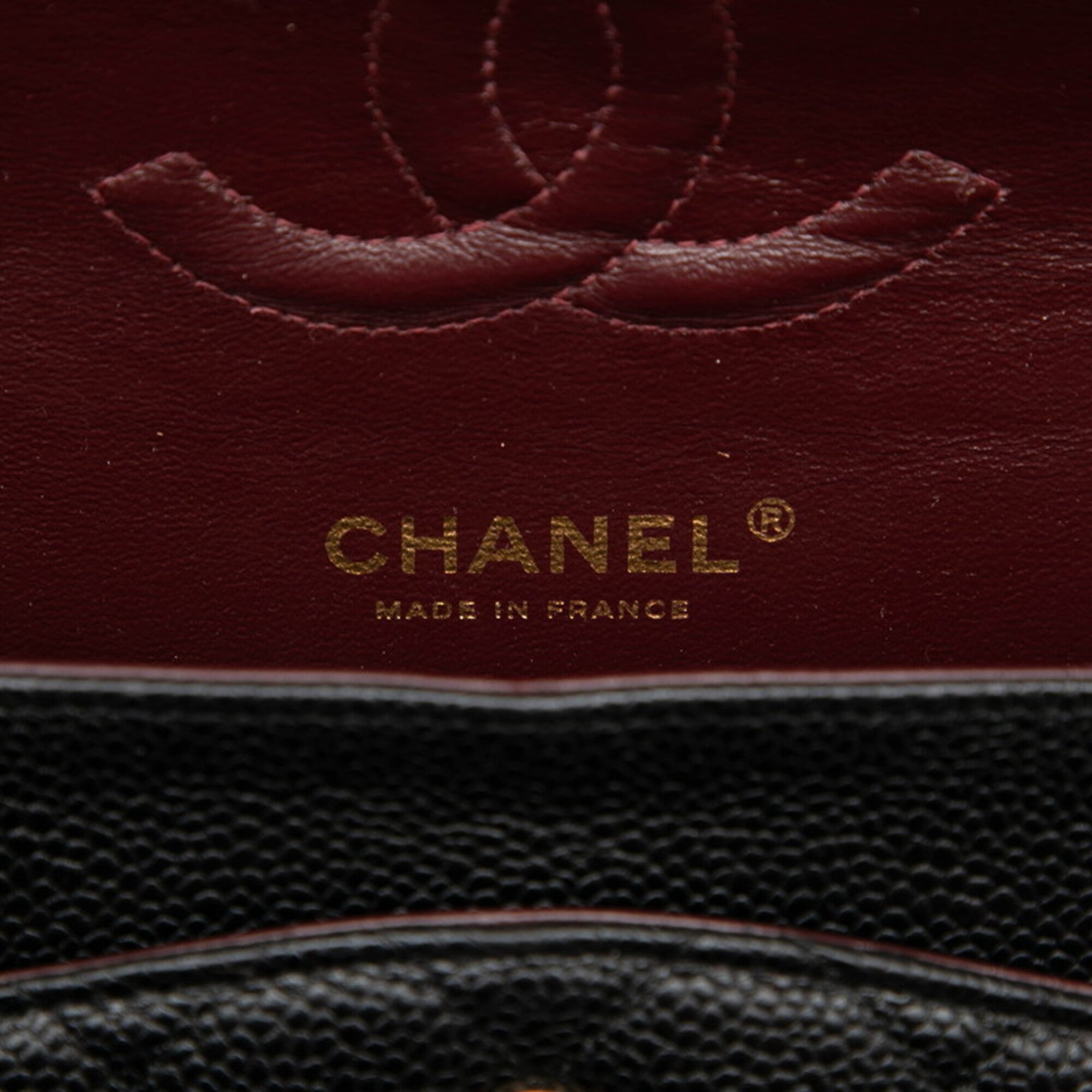 Chanel Black Grained Calfskin Shoulder Bag (Pre-Owned)
