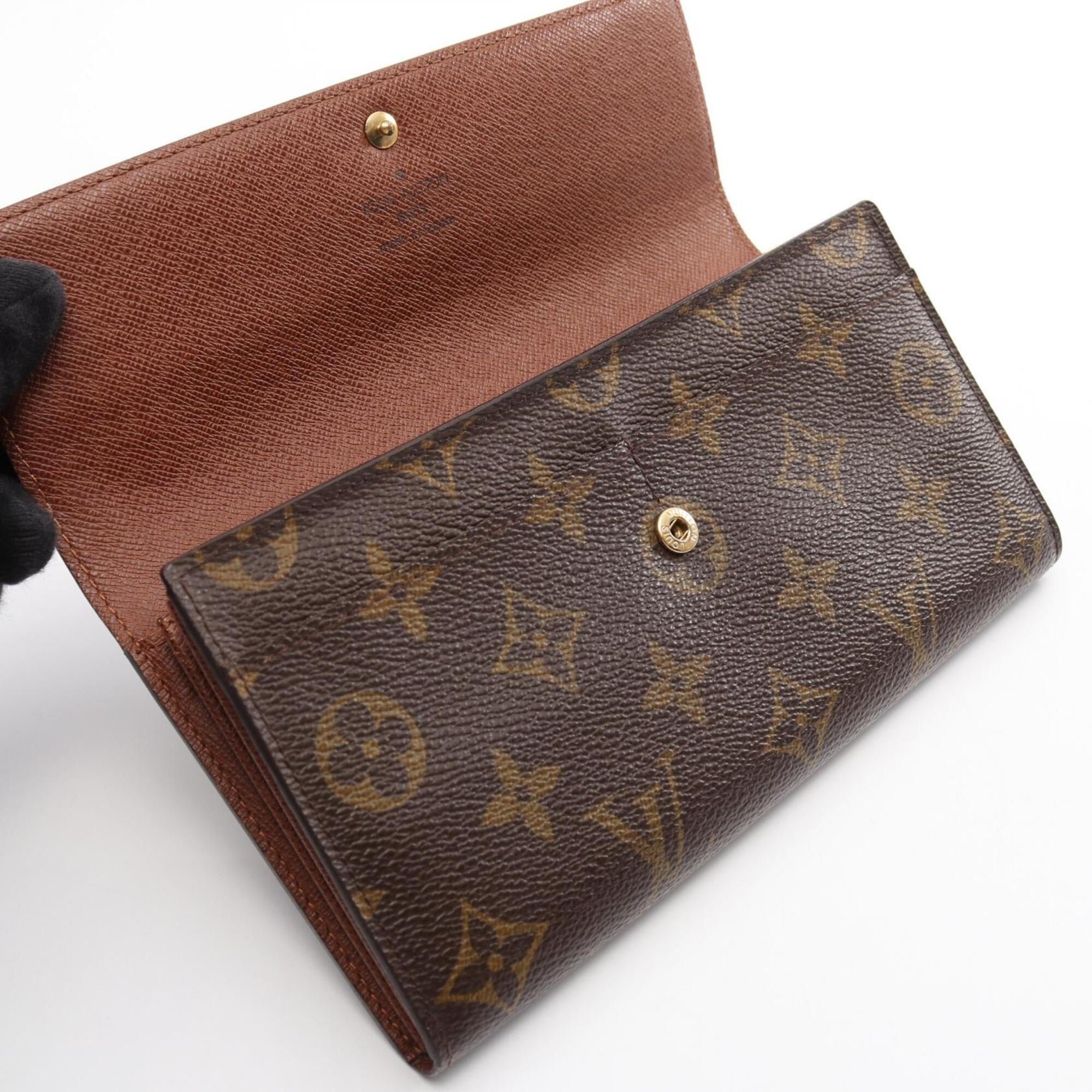 Louis Vuitton Brown Pvc Long Wallet (Bi-Fold) (Pre-Owned)