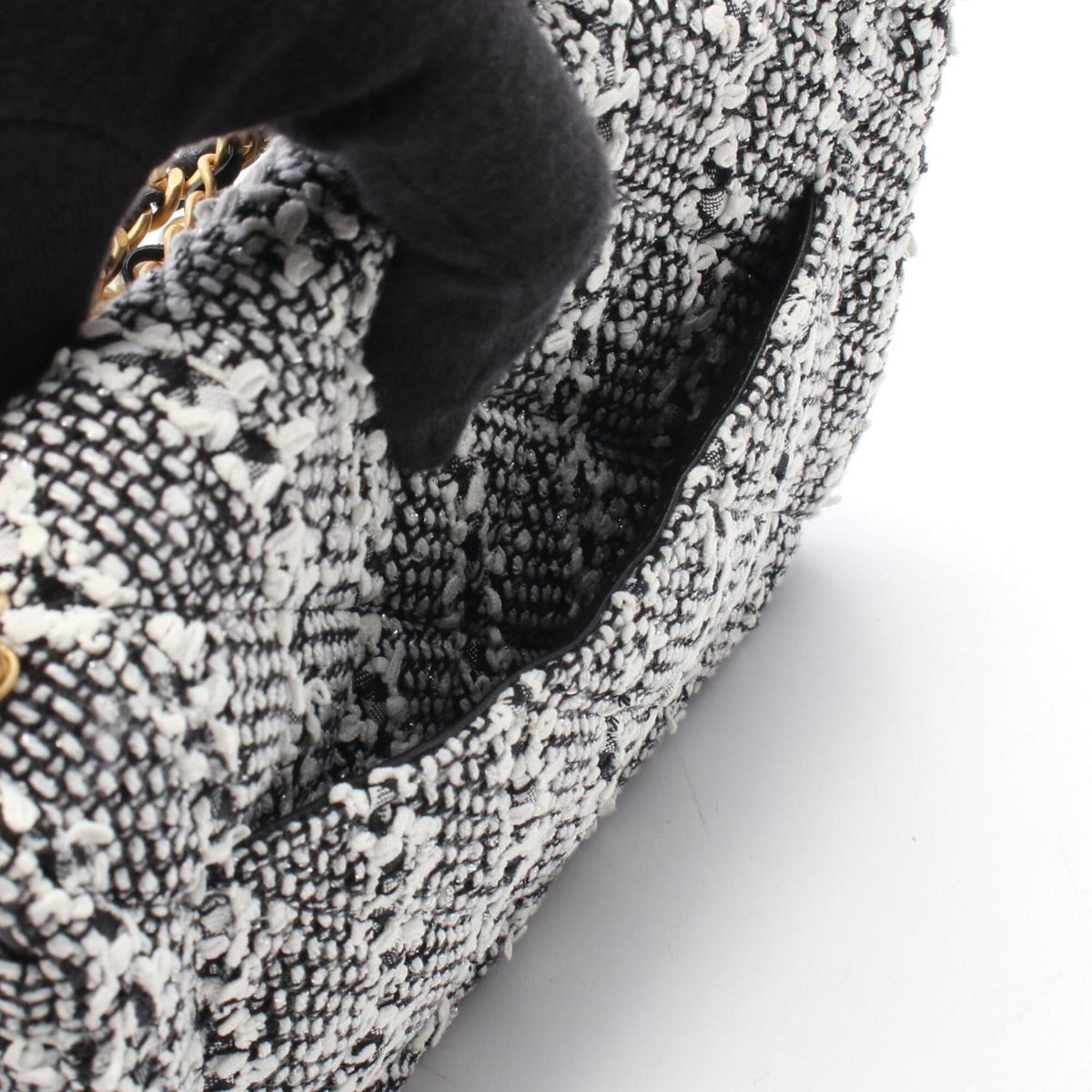 Chanel Black White Fabric Leather Handbag Shoulder Bag (Pre-Owned)
