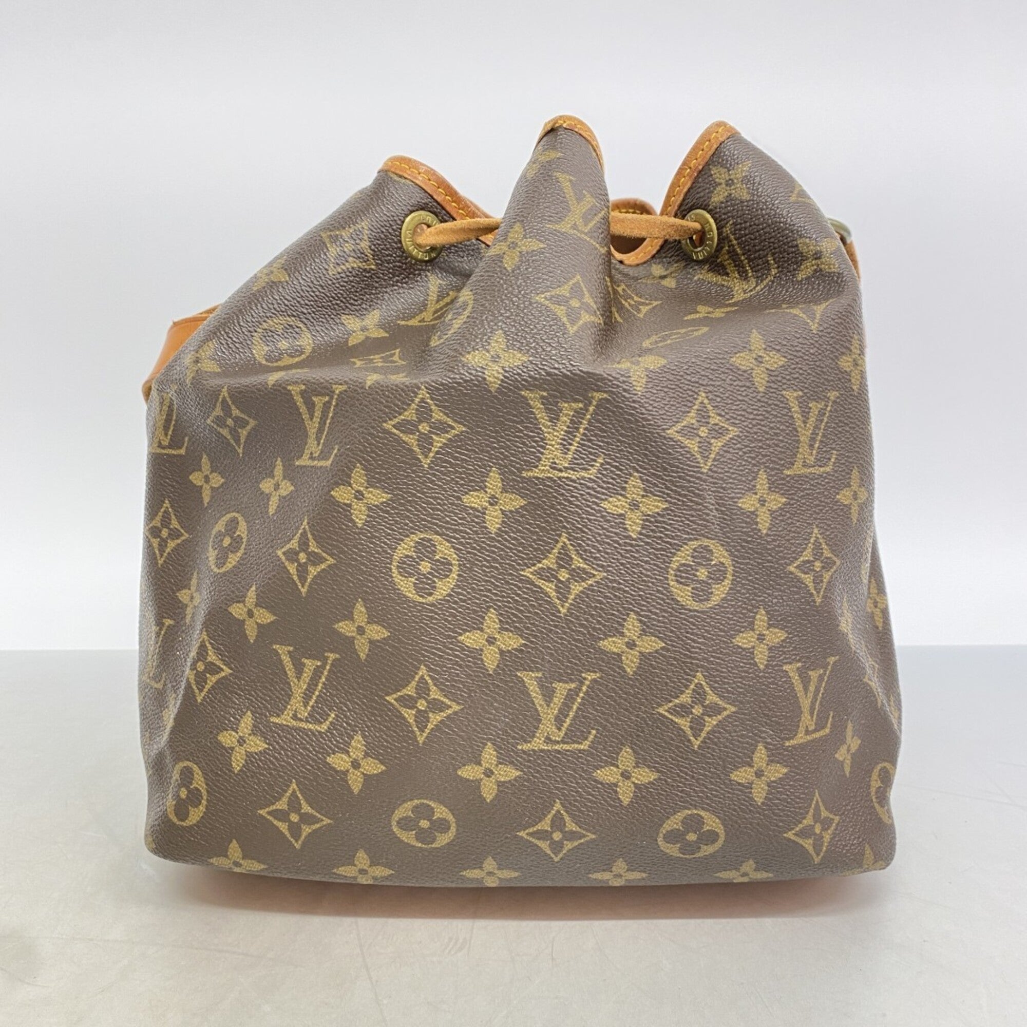 Louis Vuitton Brown Shoulder Bag (Pre-Owned)