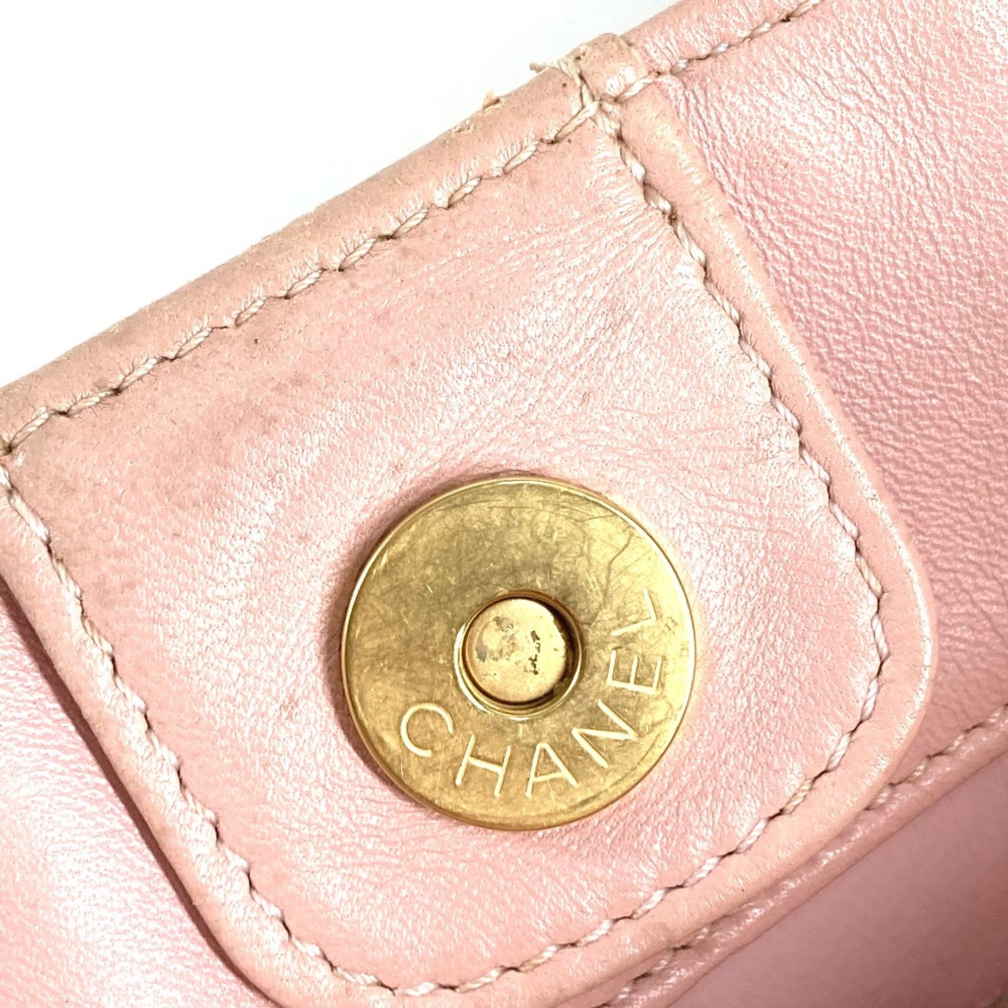 Chanel Pink Leather Handbag Shoulder Bag (Pre-Owned)