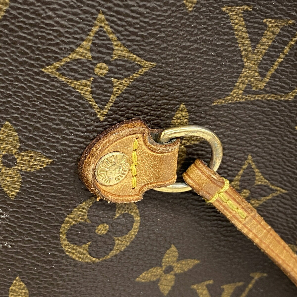 Louis Vuitton Brown Tote Bag (Pre-Owned)