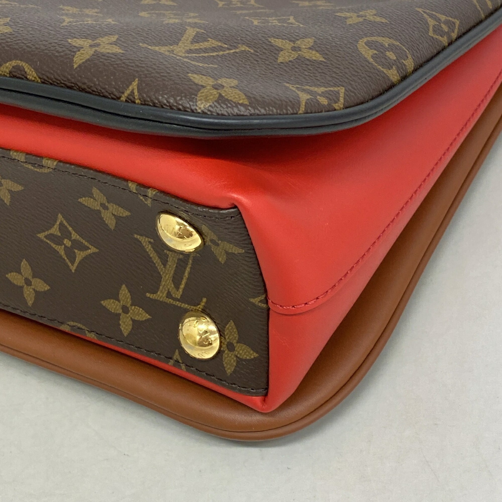 Louis Vuitton Brown Noir Red Color Handbag (Pre-Owned)