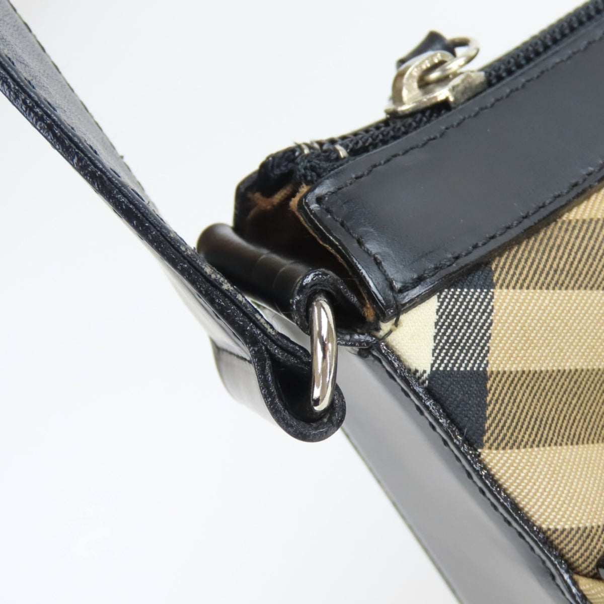 Burberry Beige Black Canvas Leather Shoulder Bag (Pre-Owned)