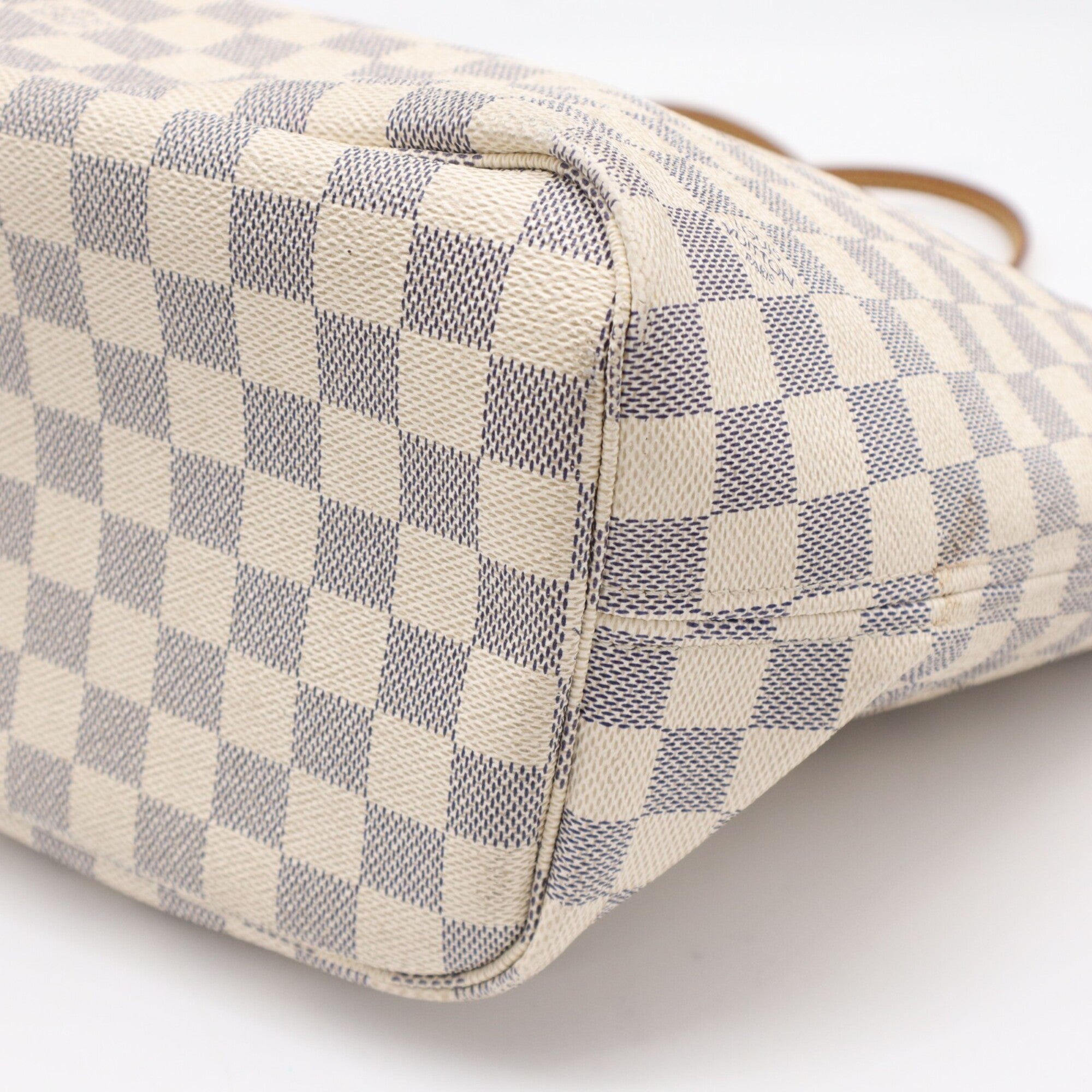 Louis Vuitton Azur Gray White Coated Canvas Handbag (Pre-Owned)