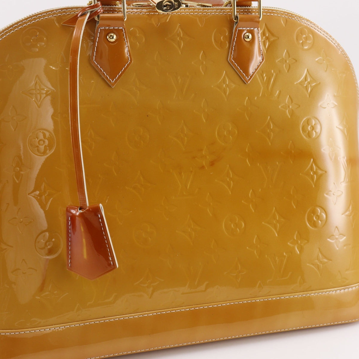 Louis Vuitton Monogram Vernis Yellow Monogram Vernis Handbag (Pre-Owned)