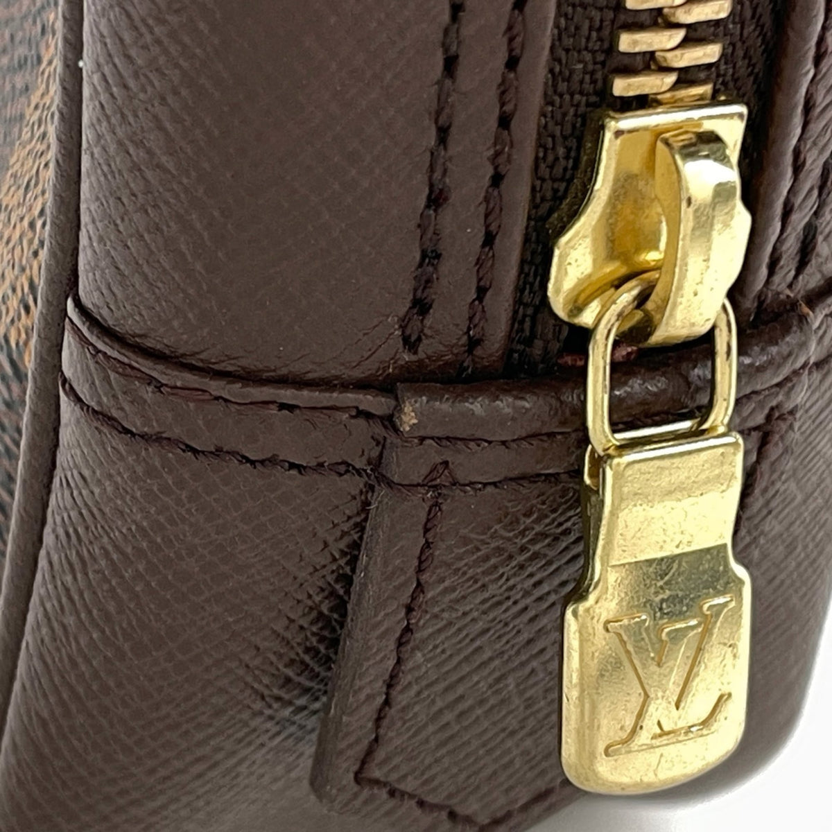 Louis Vuitton Brown Damier Canvas Pouch (Pre-Owned)