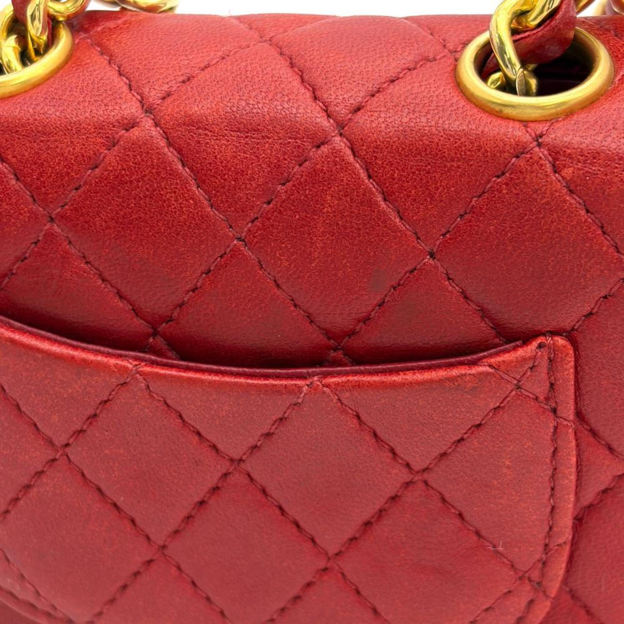 Chanel Matelasse Red Color Leather Handbag (Pre-Owned)