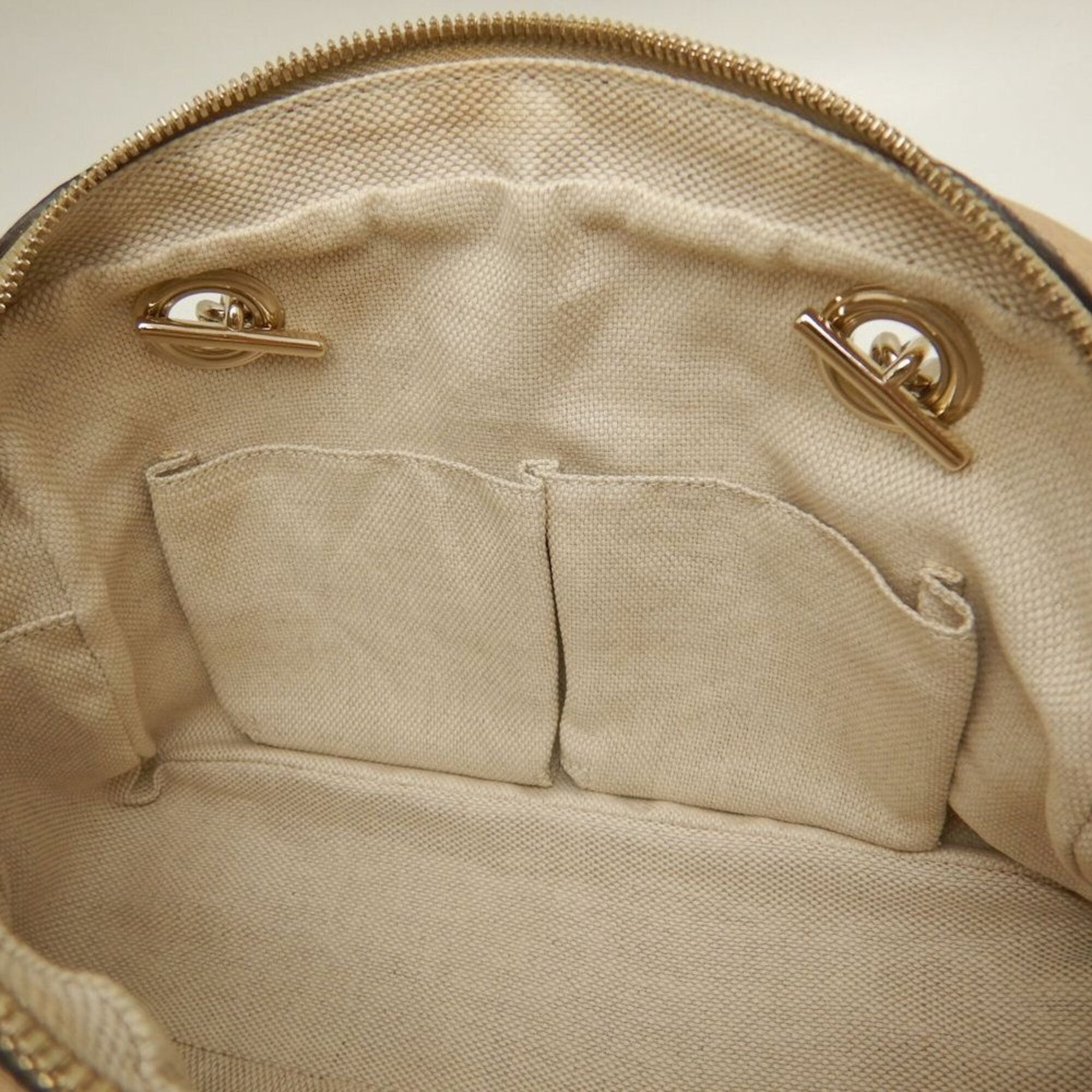 Gucci Soho Beige Leather Shoulder Bag (Pre-Owned)