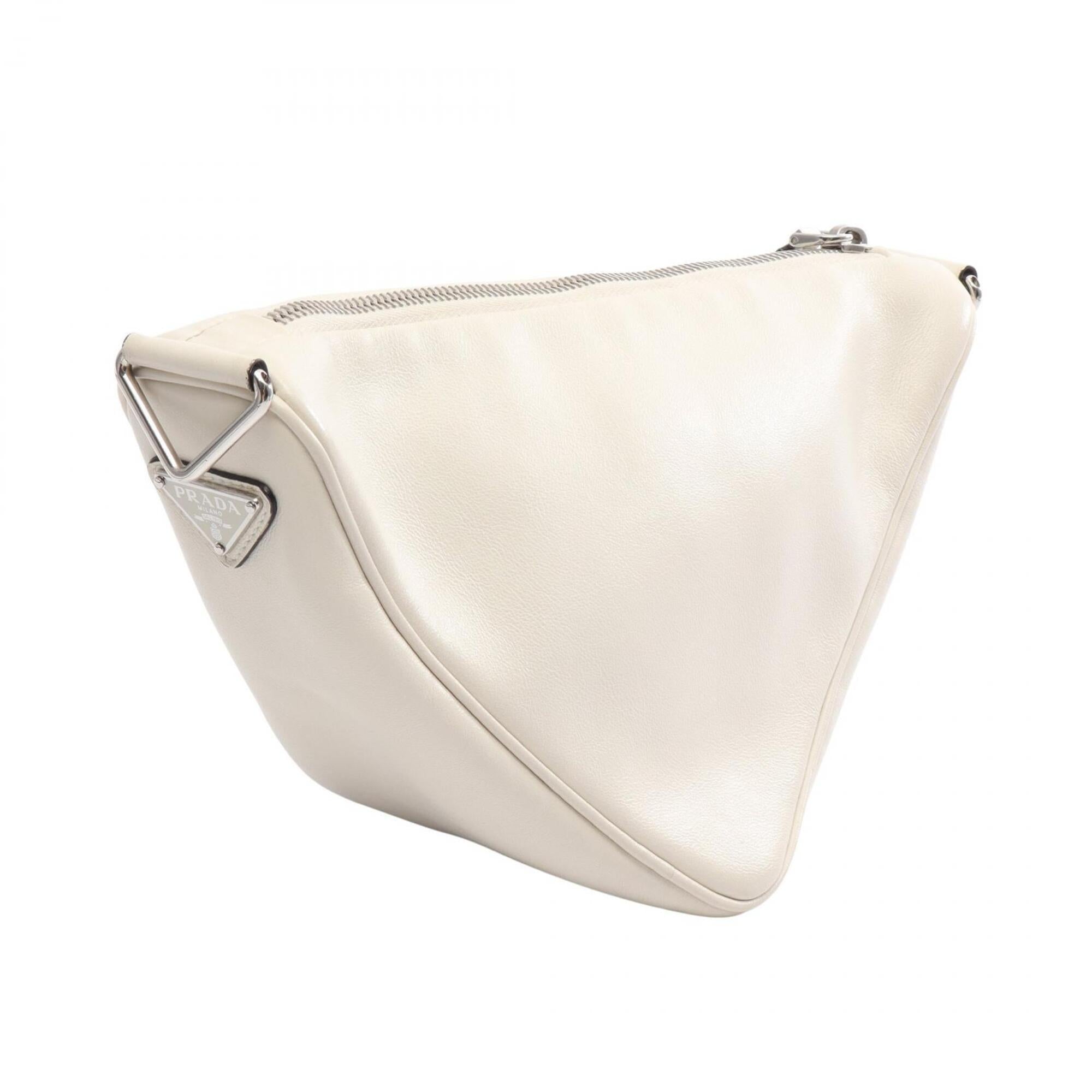 Prada White Leather Handbag Shoulder Bag (Pre-Owned)