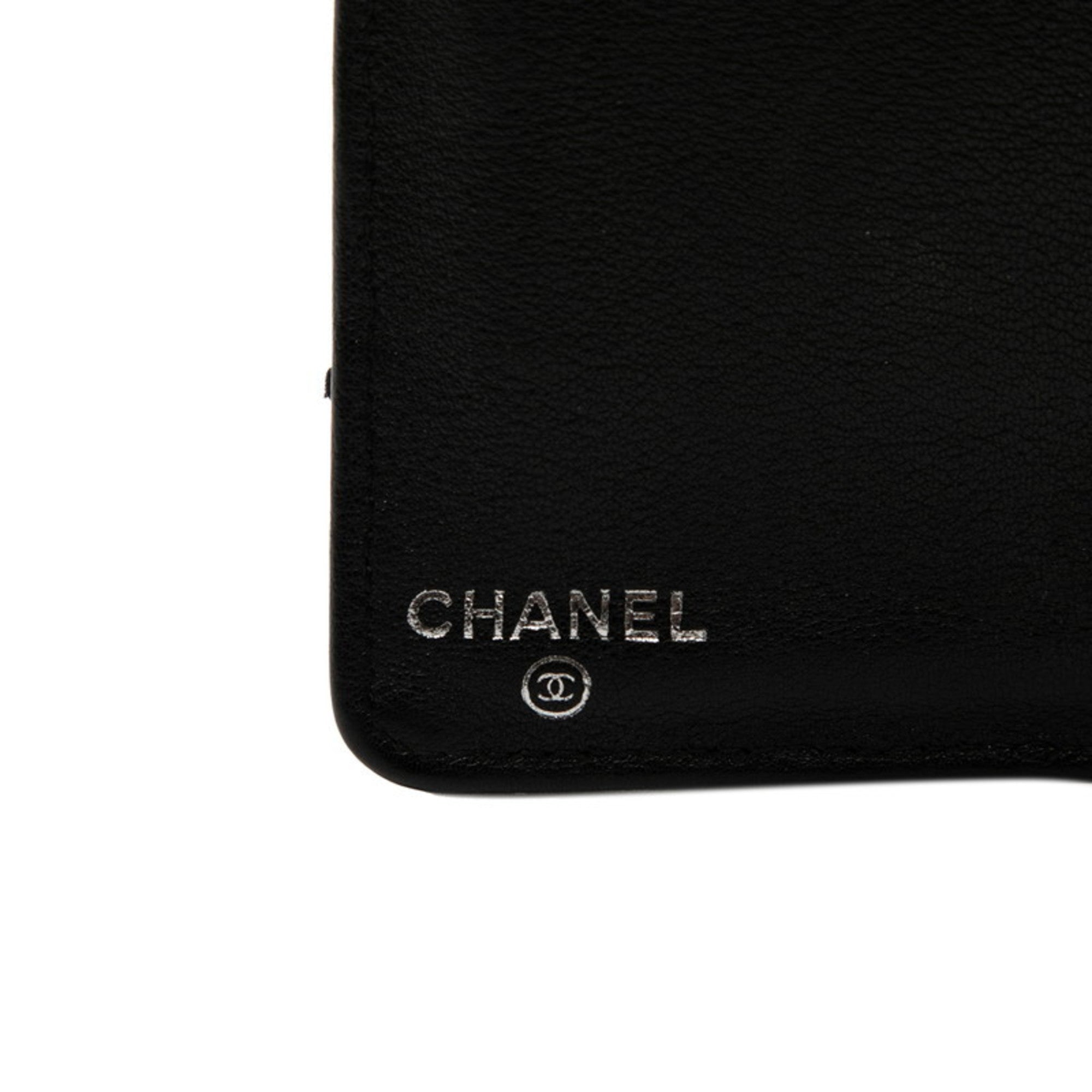 Chanel Black Leather Long Wallet (Bi-Fold) (Pre-Owned)
