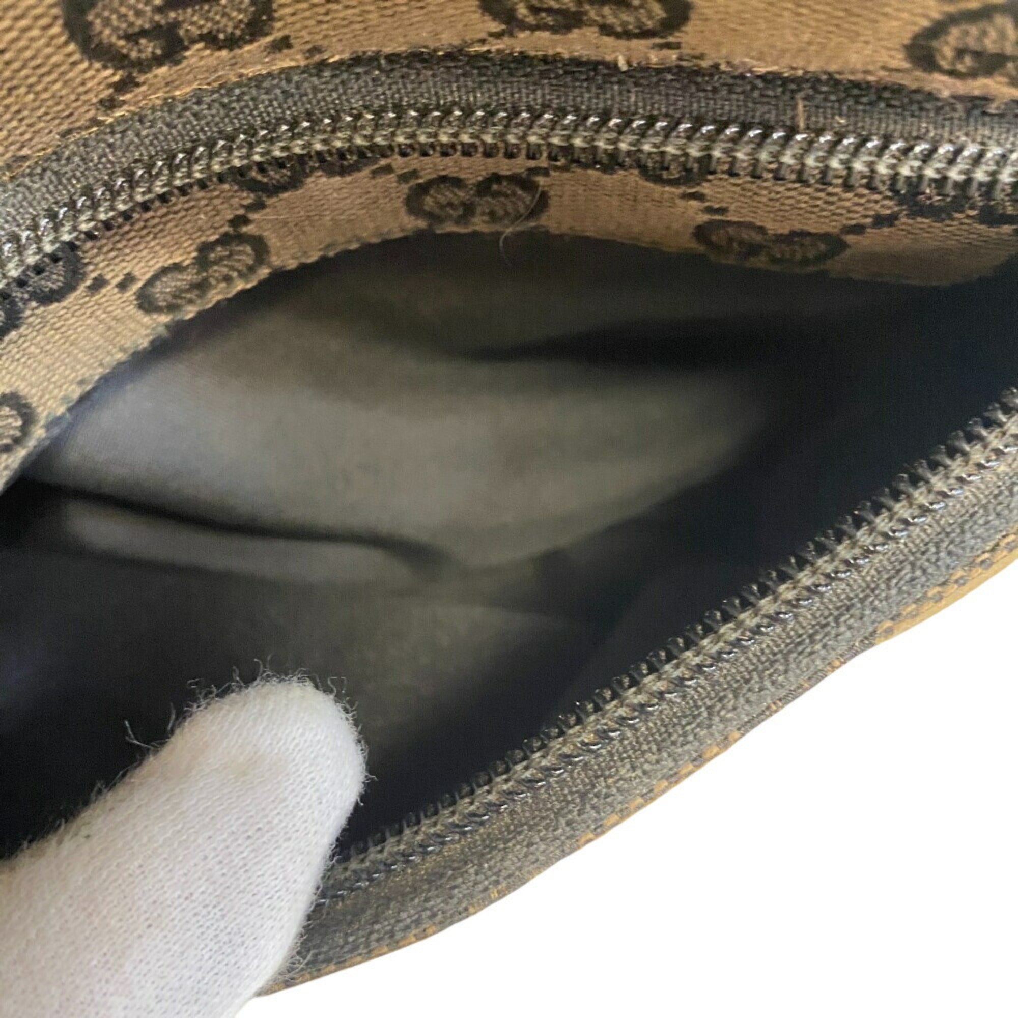Gucci Beige Black Canvas Leather Handbag (Pre-Owned)