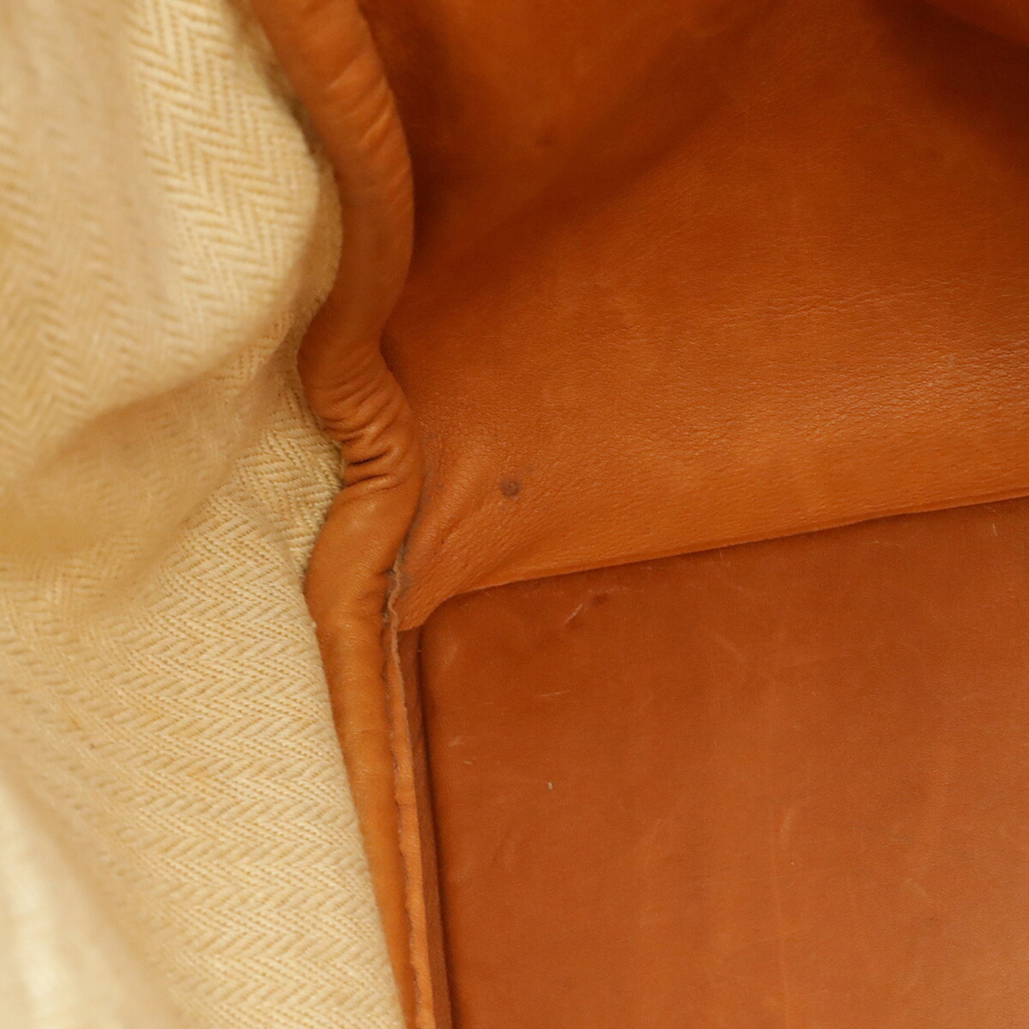 Hermes Light Brown Natural Crinoline Leather Boston Bag (Pre-Owned)