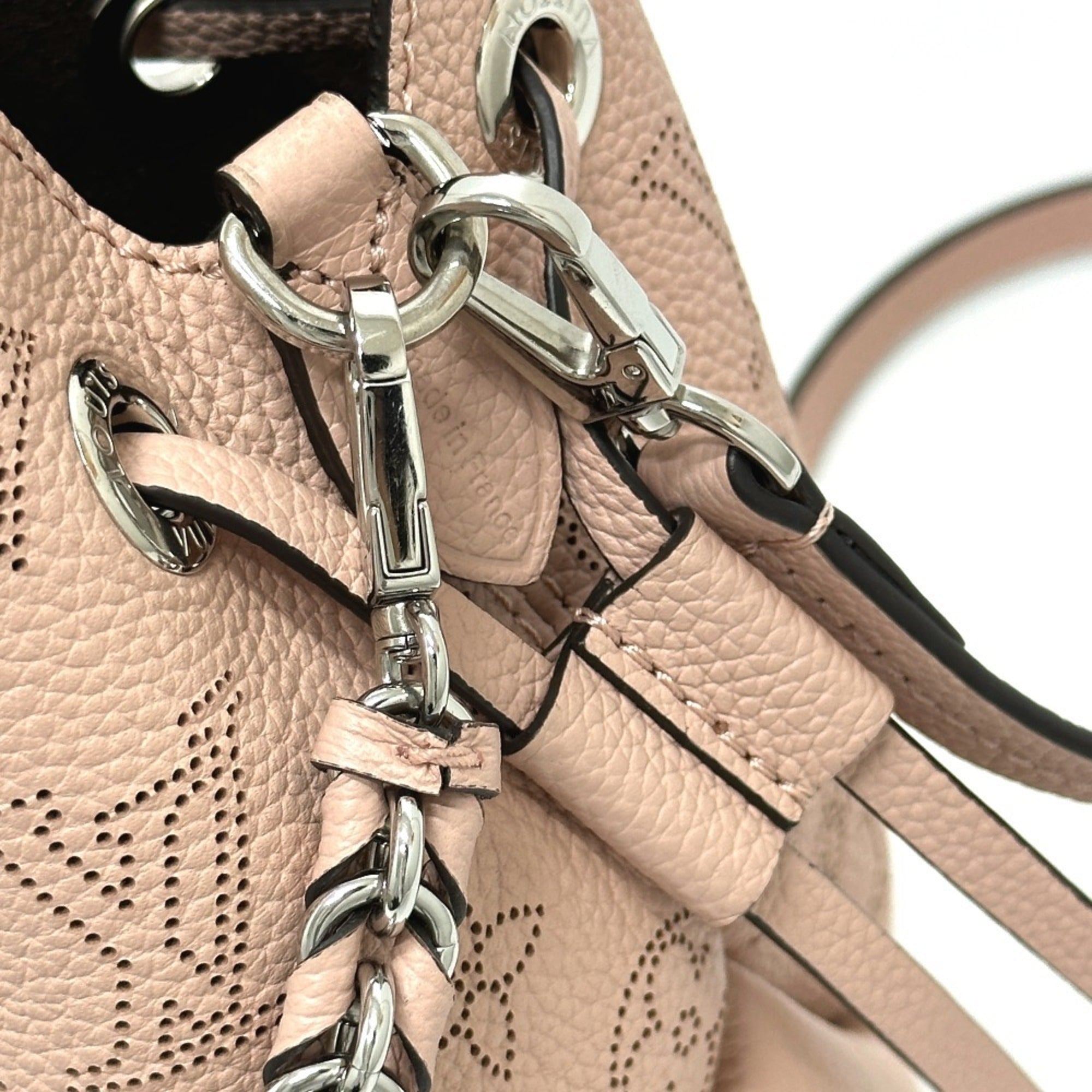 Louis Vuitton Mahina Magnolia Pink Mahina Leather Shoulder Bag (Pre-Owned)