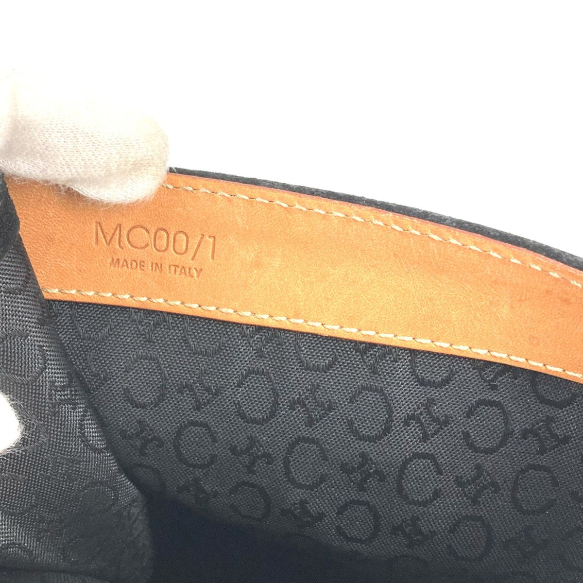 Celine Brown Leather Shoulder Bag (Pre-Owned)
