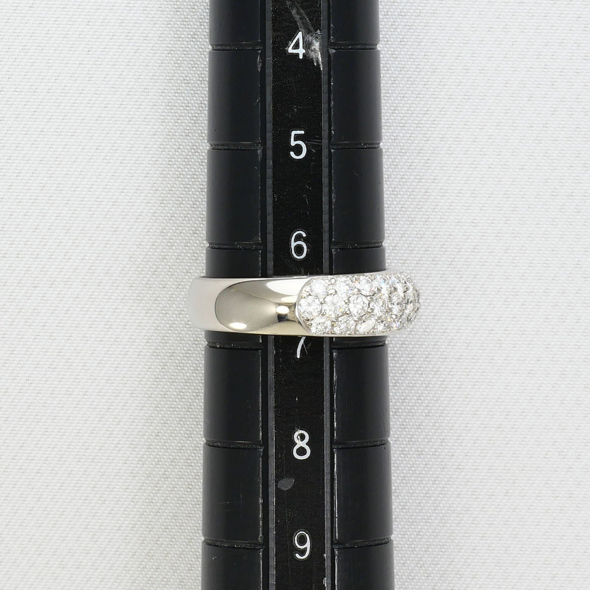 Unbranded White Gold White Gold (18K) Band Ring (Pre-Owned)