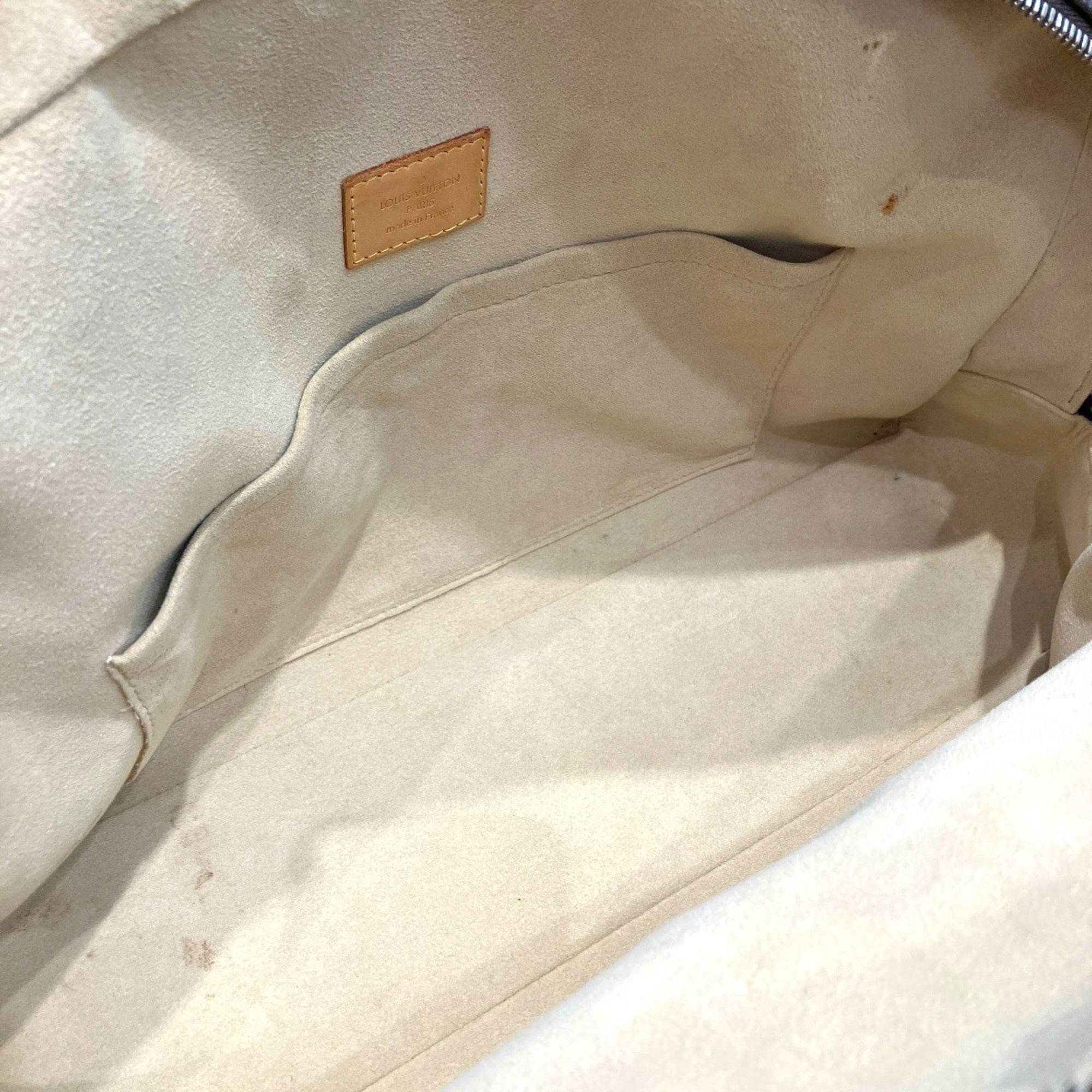 Louis Vuitton Galle Monogram Monogram Canvas Handbag (Pre-Owned)