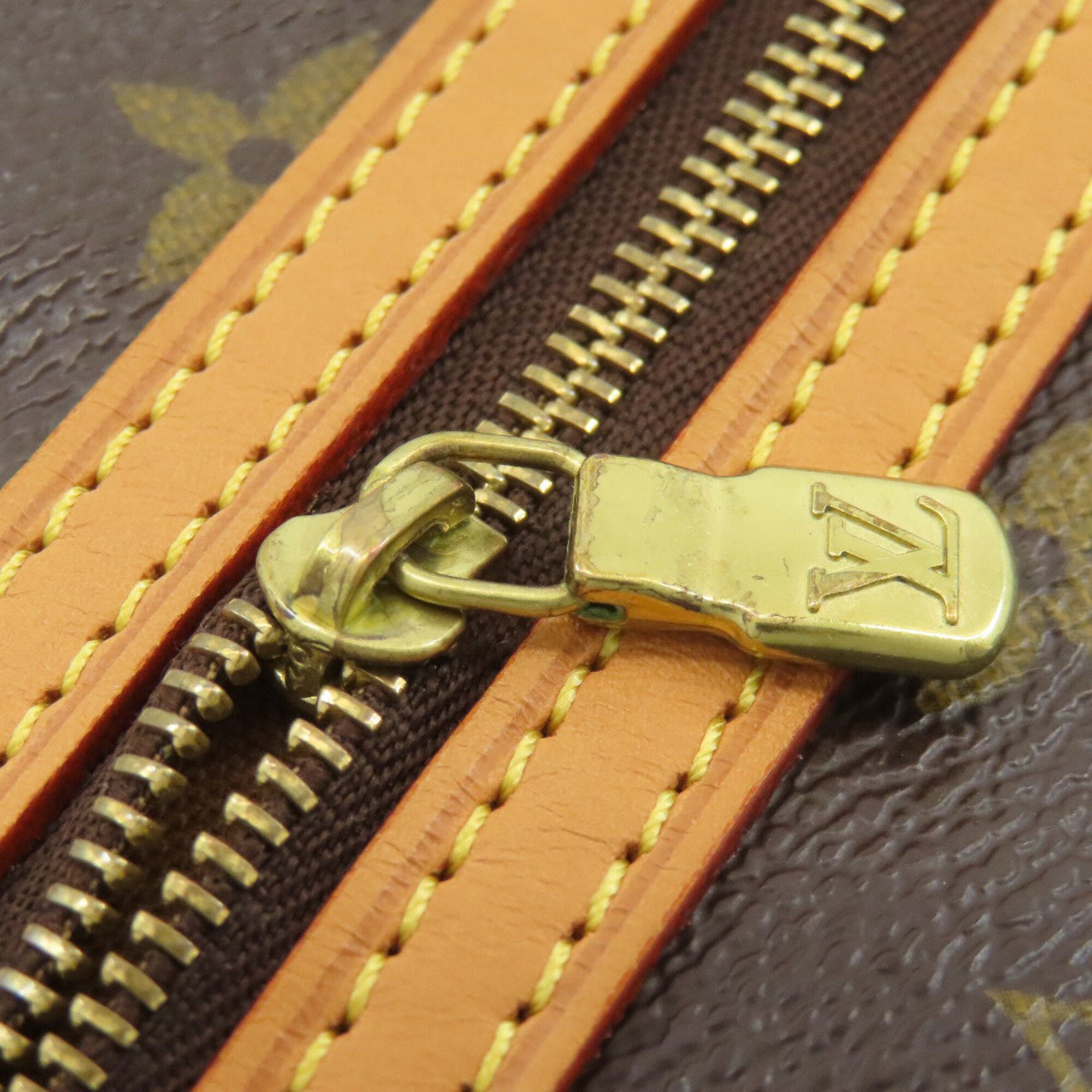 Louis Vuitton Monogram Monogram Pochette Shoulder Bag (Pre-Owned)