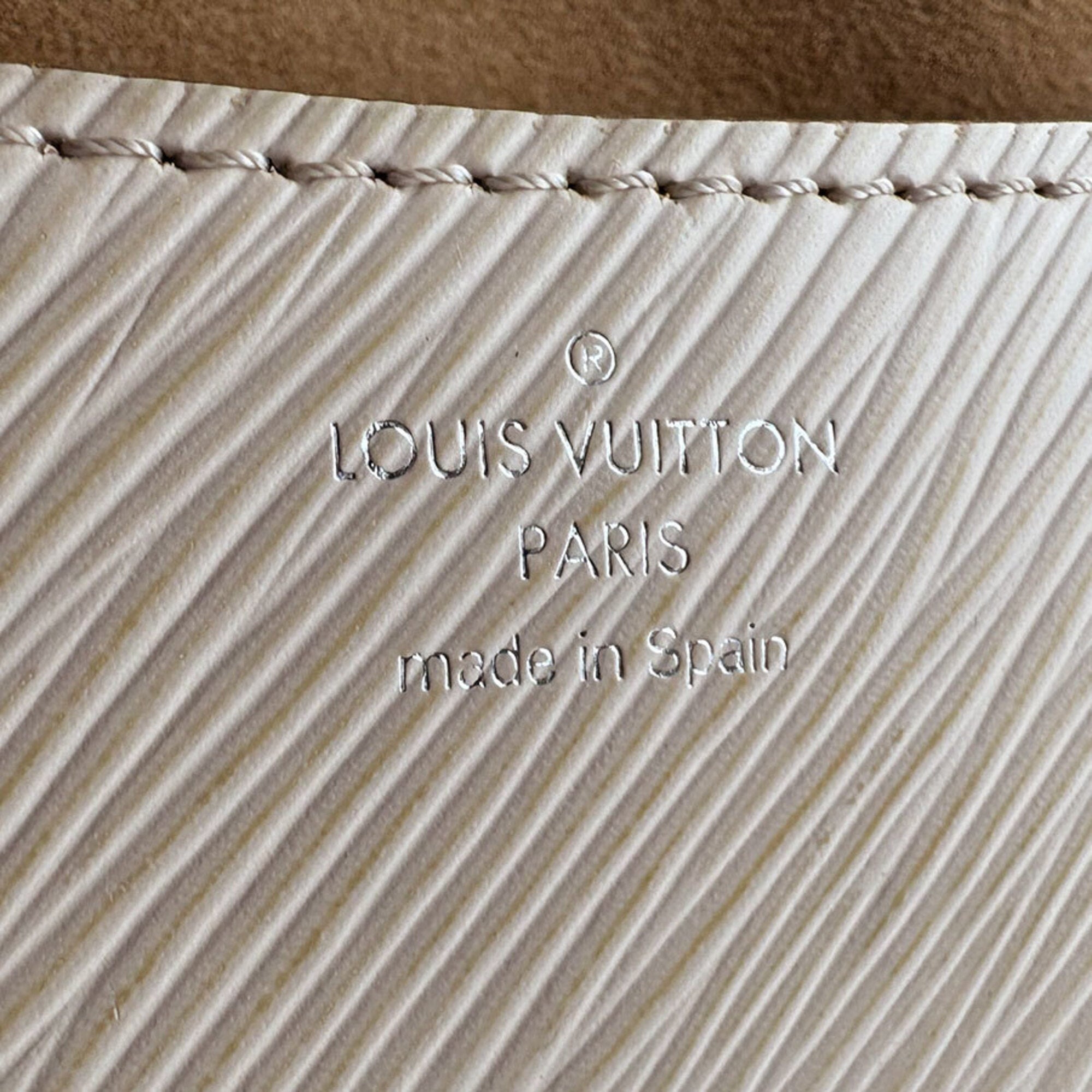 Louis Vuitton Beige Epi Leather Shoulder Bag (Pre-Owned)