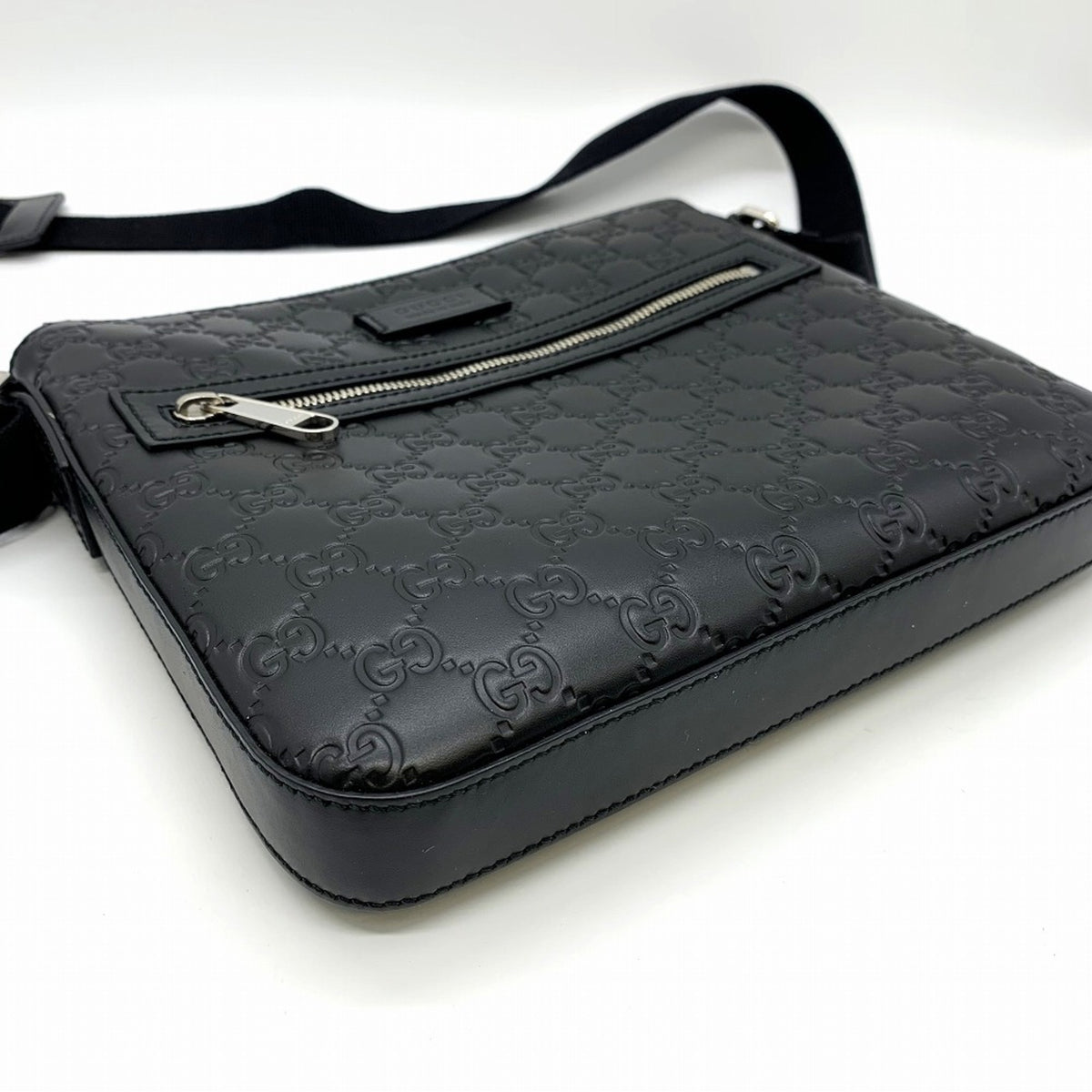 Gucci Black Leather Shoulder Bag (Pre-Owned)