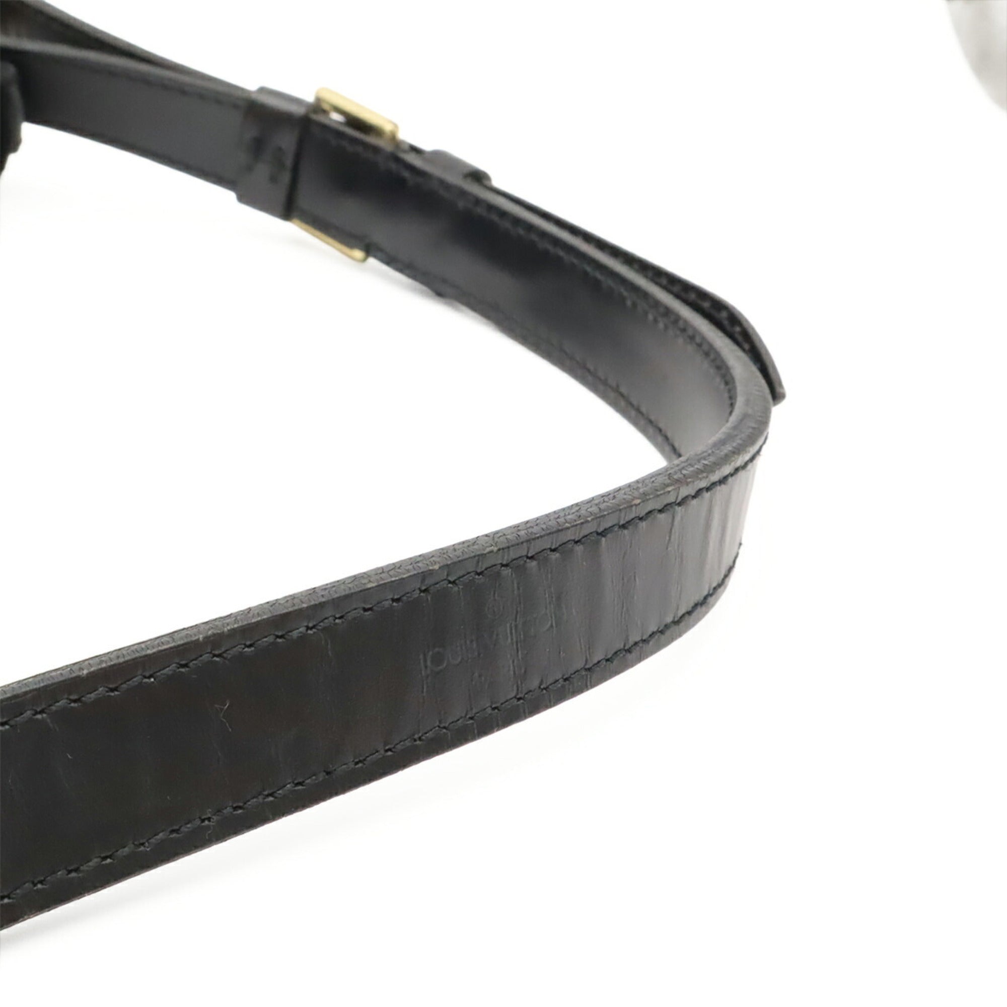 Louis Vuitton Black Noir Epi Leather Shoulder Bag (Pre-Owned)