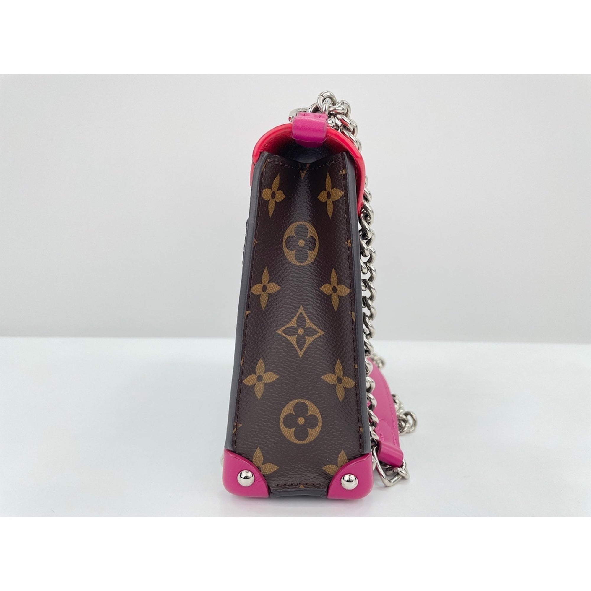 Louis Vuitton Multi-Color Pochette Shoulder Bag (Pre-Owned)