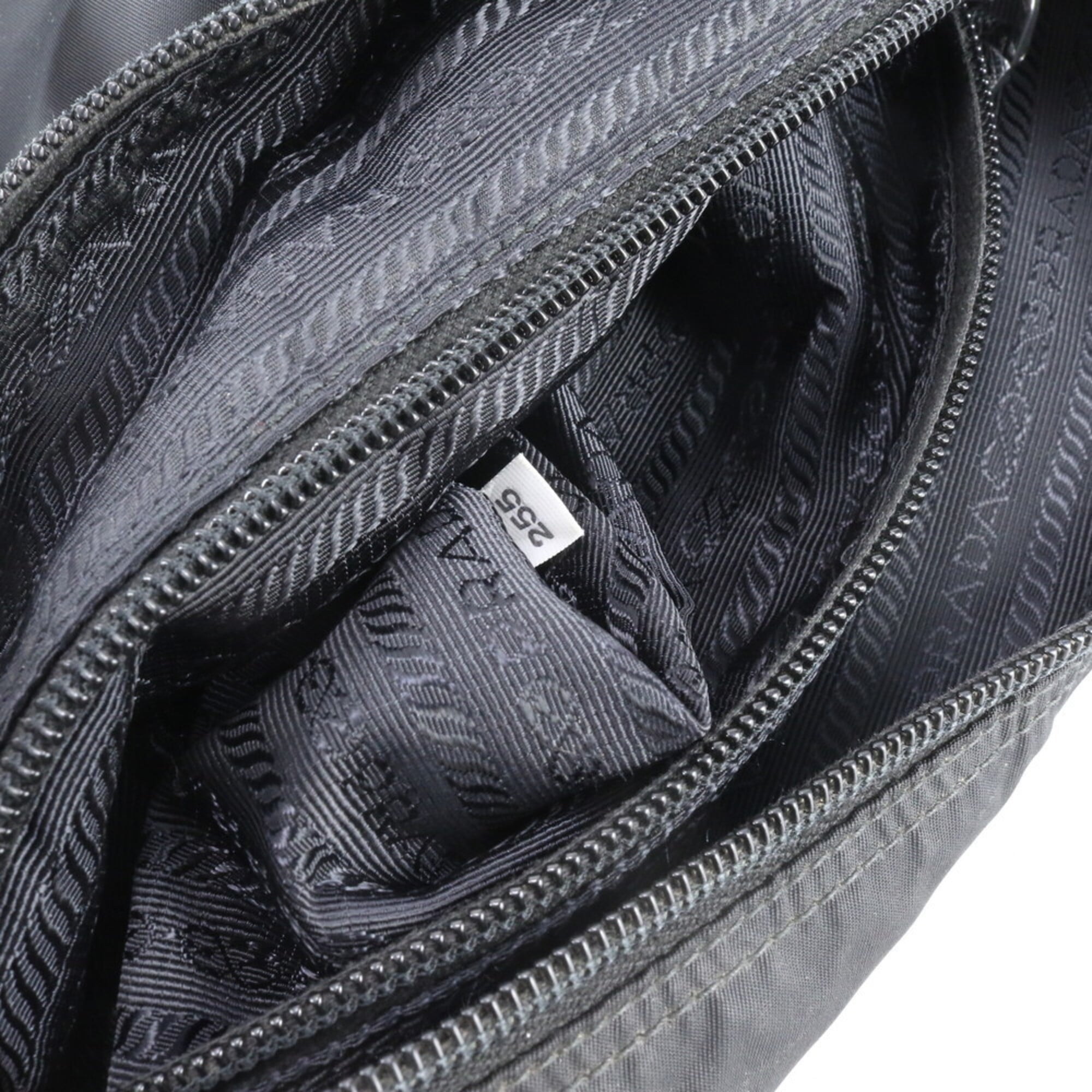 Prada Black Nylon Leather Messenger Bag Shoulder Bag (Pre-Owned)