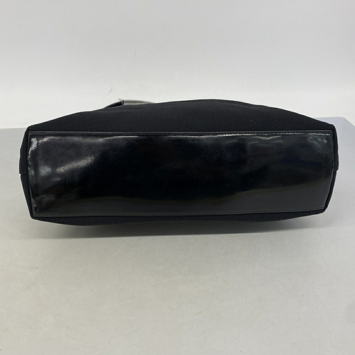 Gucci Black Canvas Shoulder Bag (Pre-Owned)
