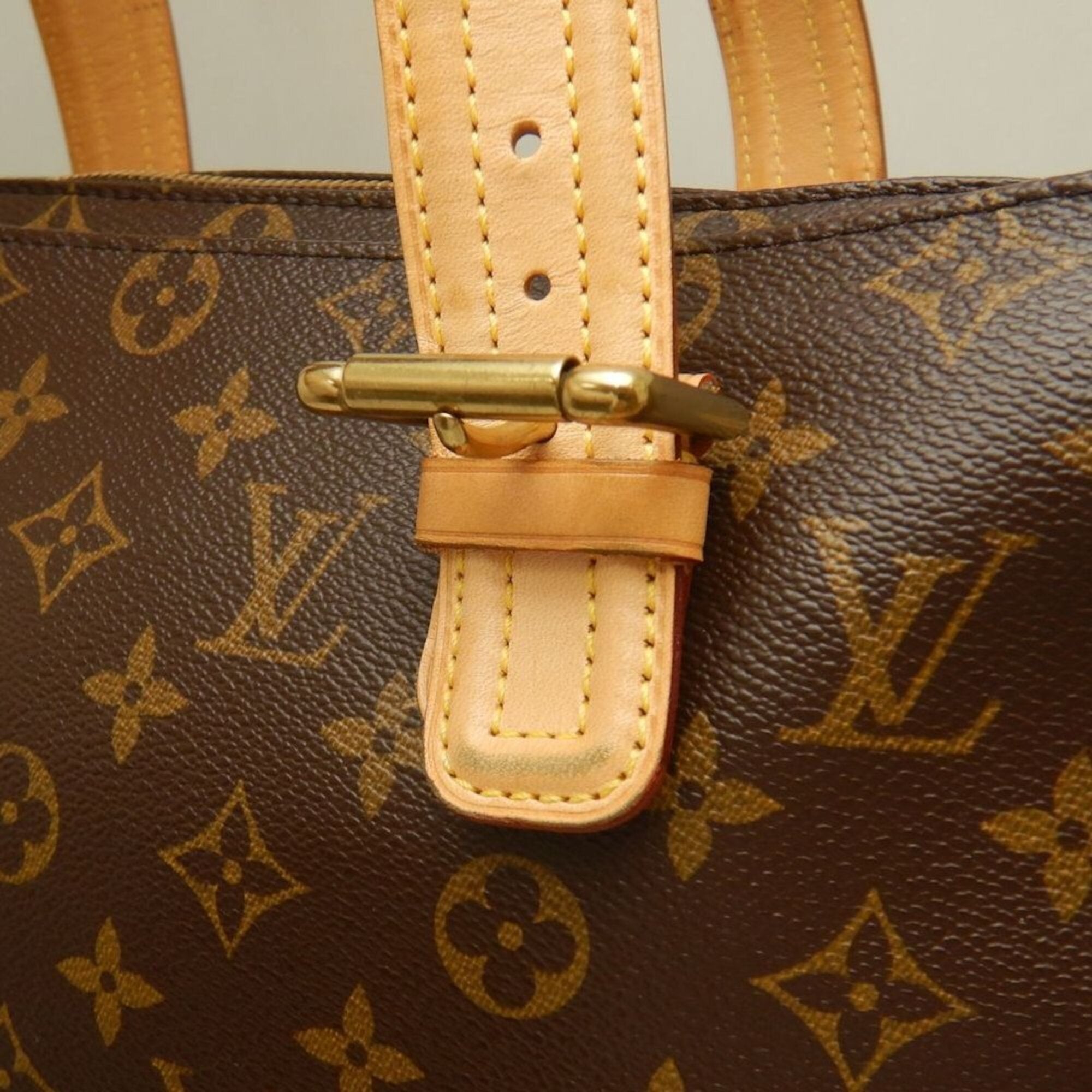 Louis Vuitton Brown Monogram Canvas Tote Bag (Pre-Owned)