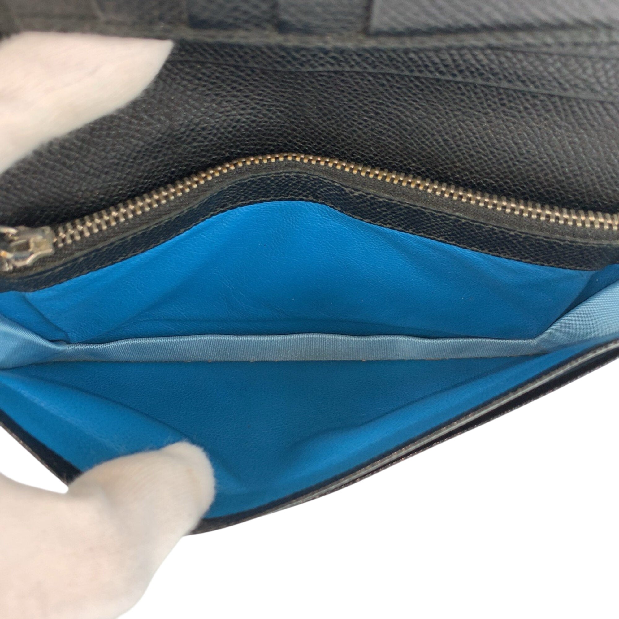 Bvlgari Black Blue Leather Long Wallet (Bi-Fold) (Pre-Owned)