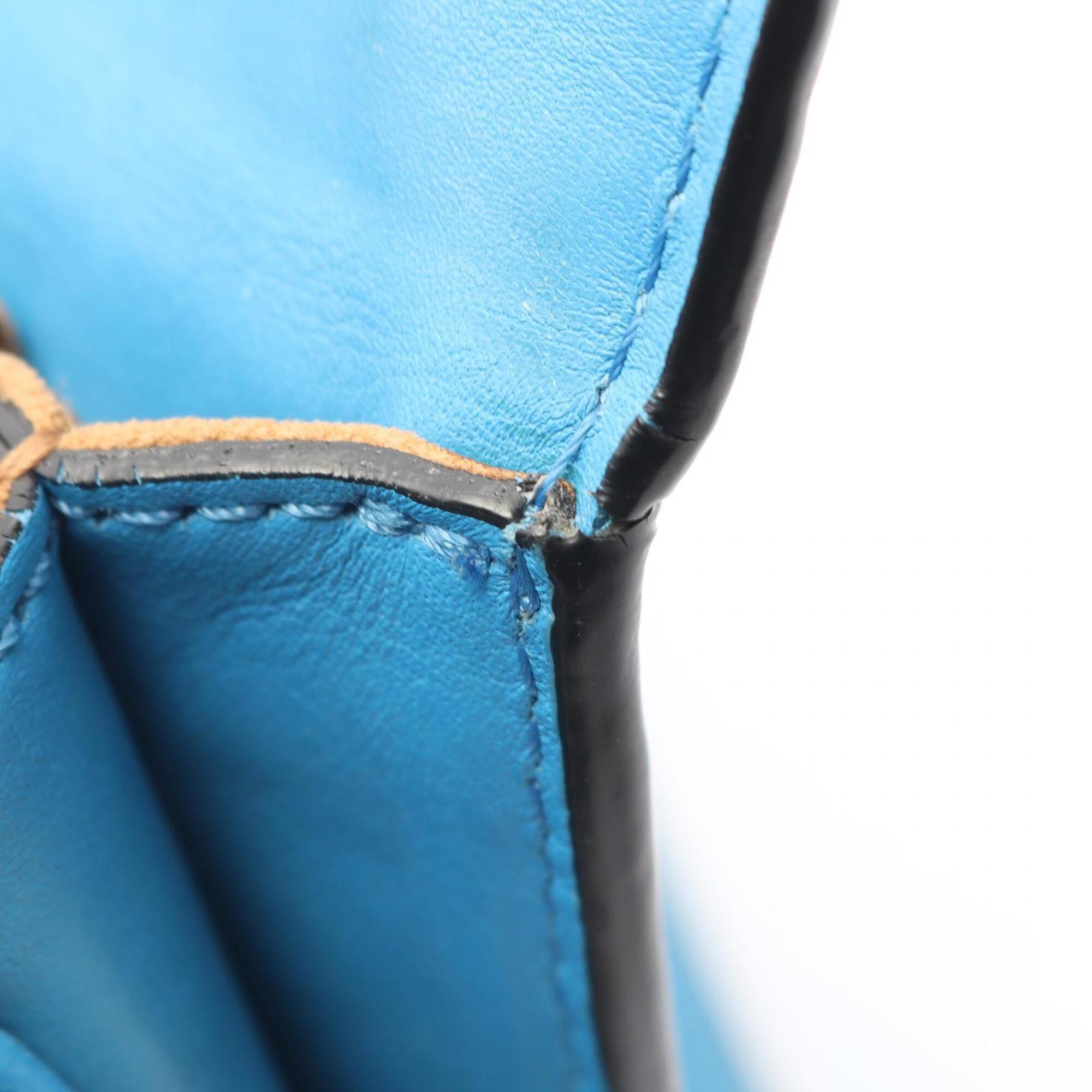 Mcm Blue Leather Handbag Shoulder Bag (Pre-Owned)