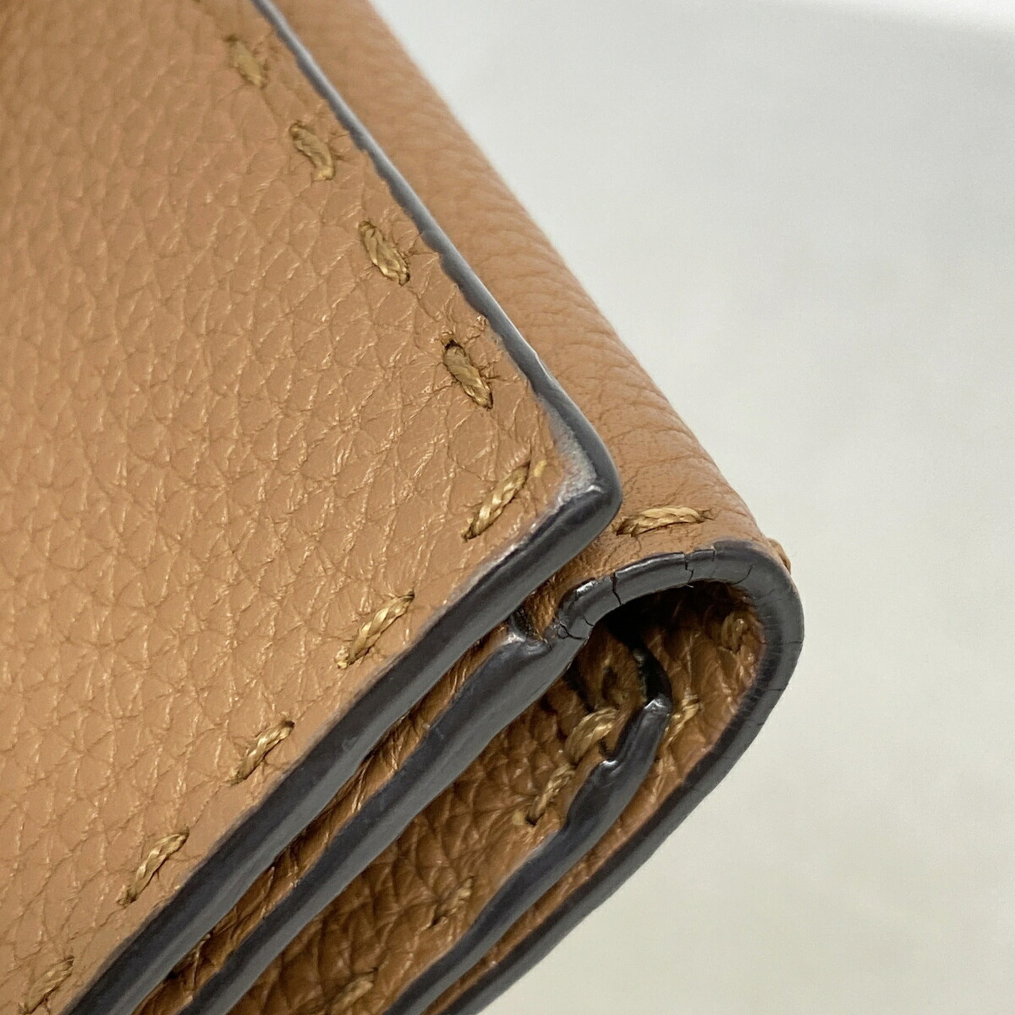 Fendi Brown Leather Long Wallet (Bi-Fold) (Pre-Owned)