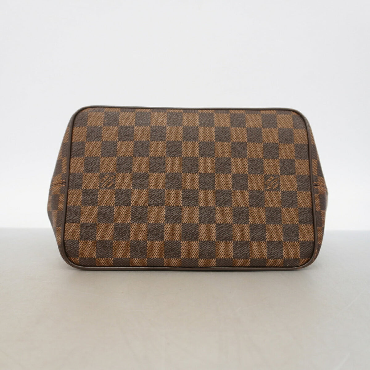 Louis Vuitton Ebene Handbag (Pre-Owned)