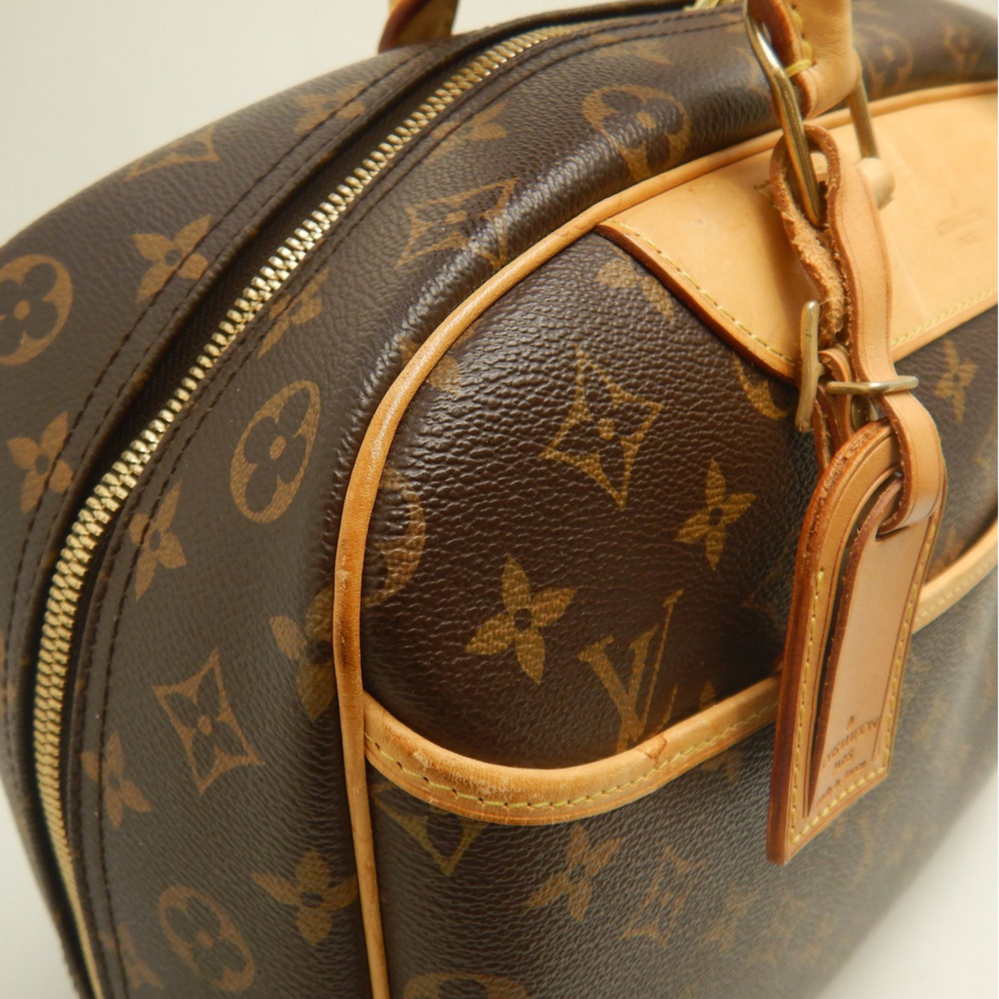 Louis Vuitton Brown Monogram Monogram Handbag (Pre-Owned)