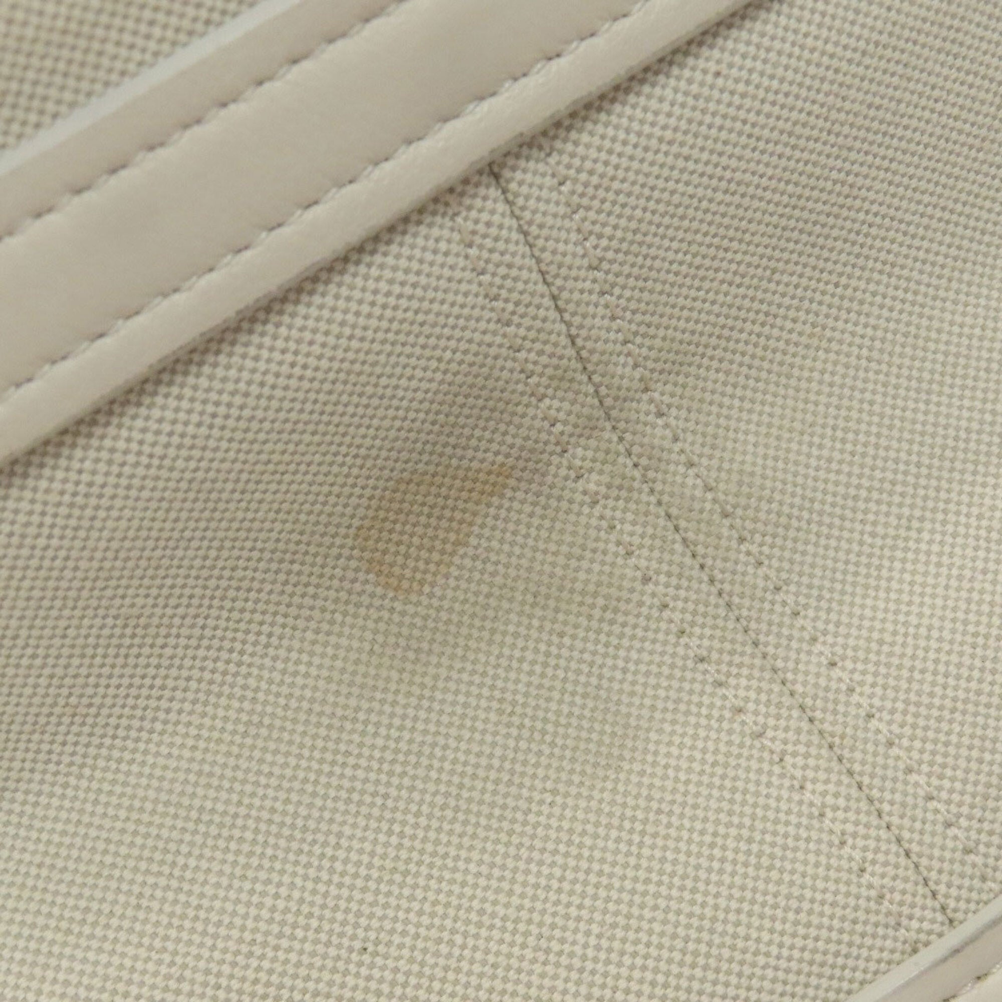 Balenciaga White Canvas Shoulder Bag (Pre-Owned)