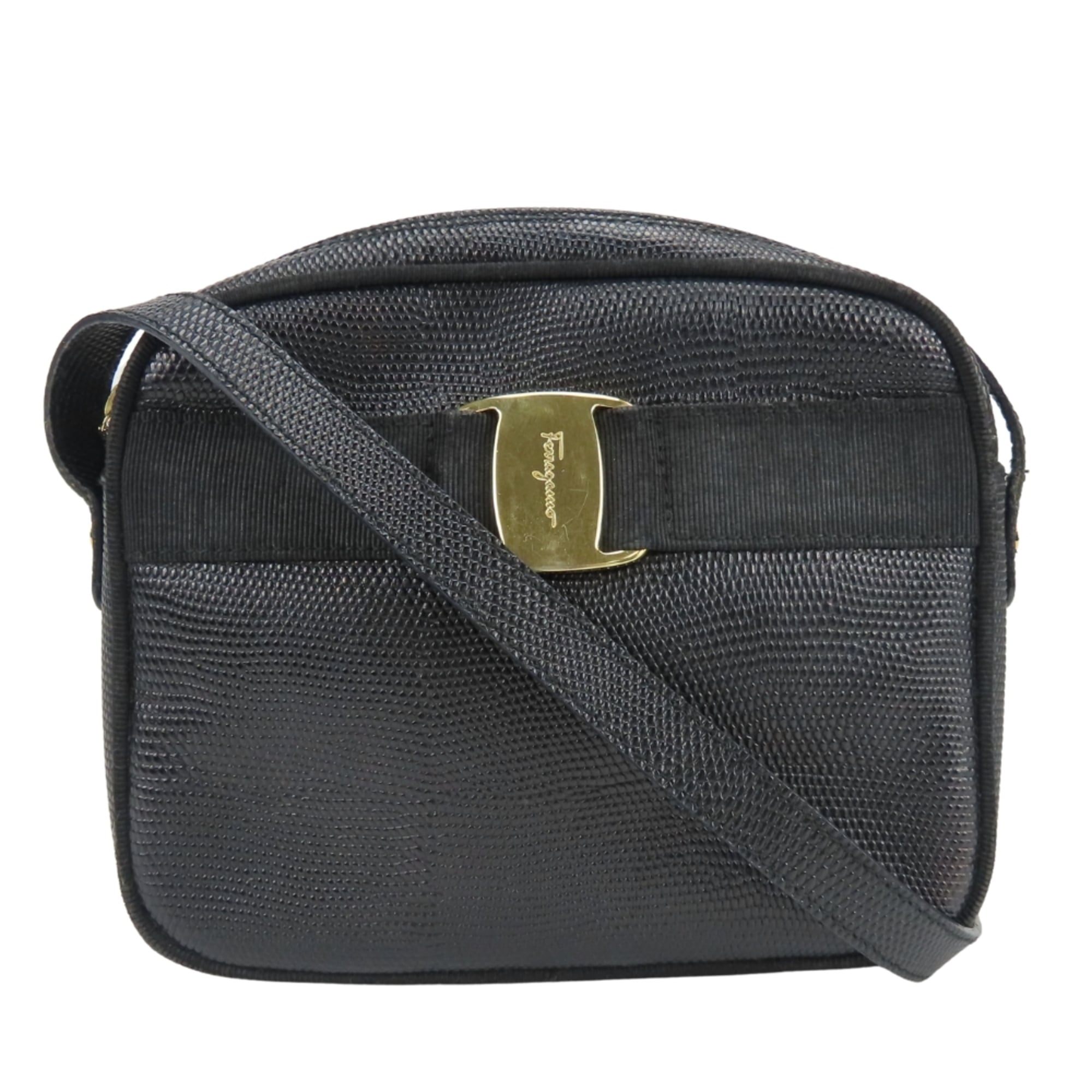 Salvatore Ferragamo Vara Black Leather Shoulder Bag (Pre-Owned)