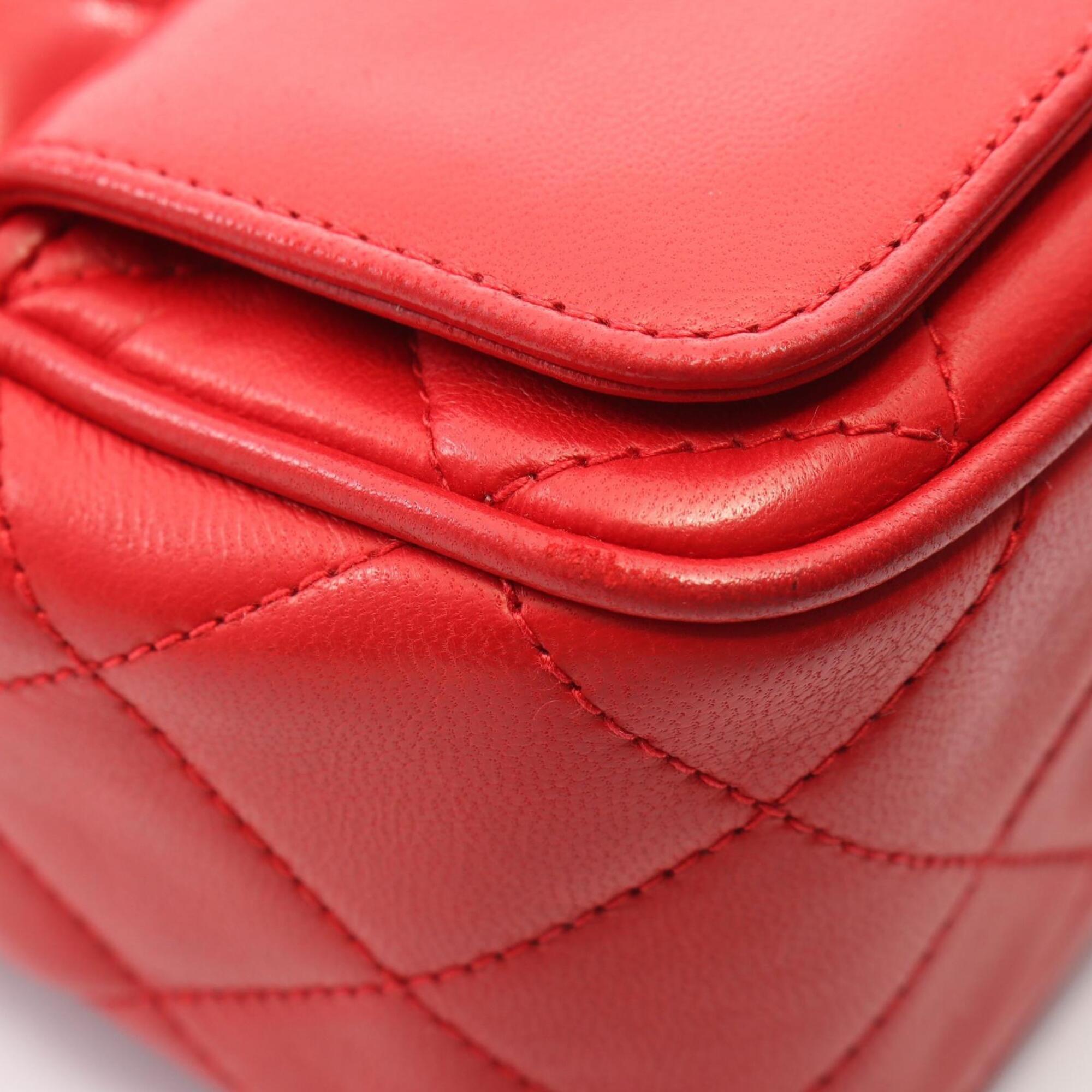 Chanel Red Color Leather Handbag Shoulder Bag (Pre-Owned)