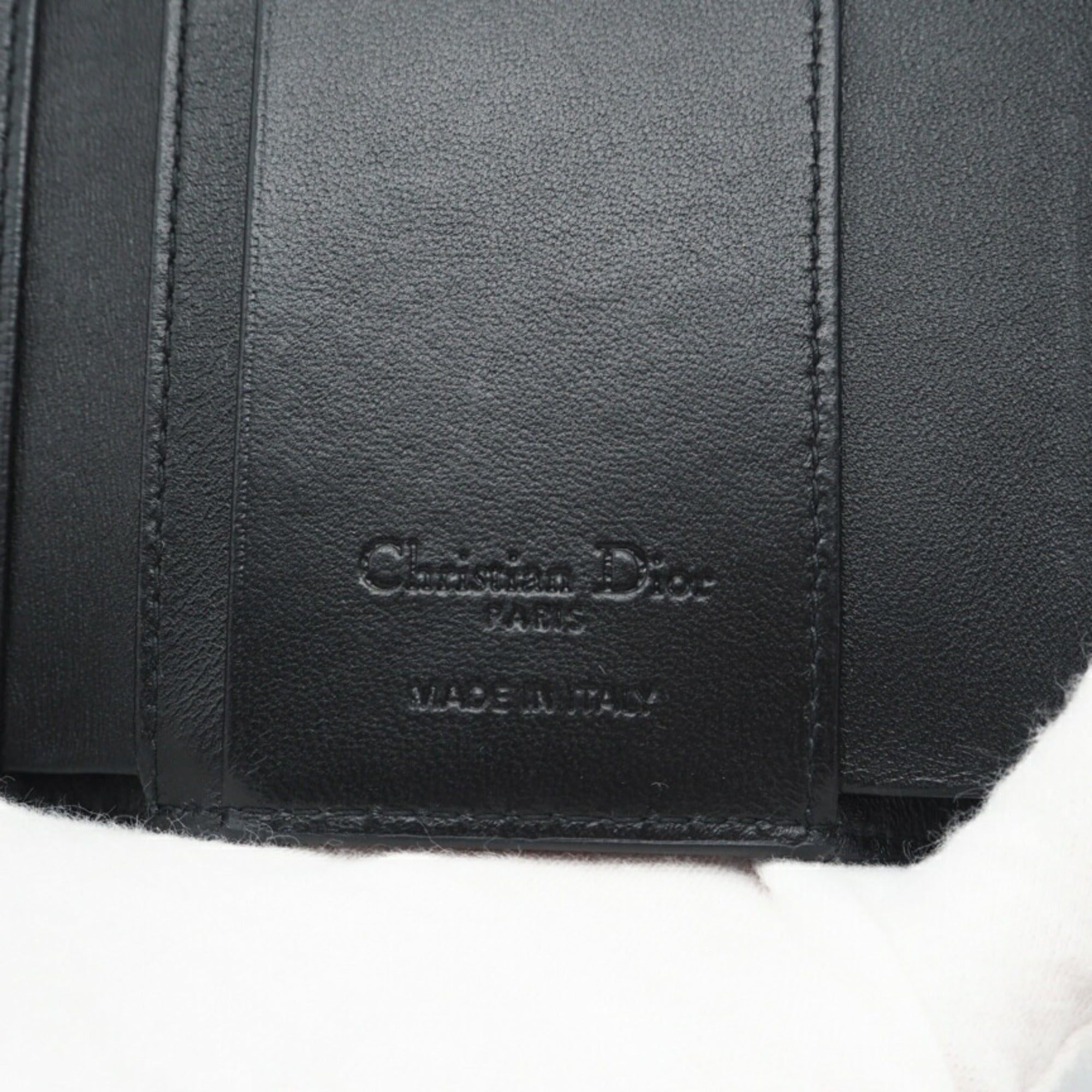 Christian Dior Black Leather Wallet (Tri-Fold) (Pre-Owned)