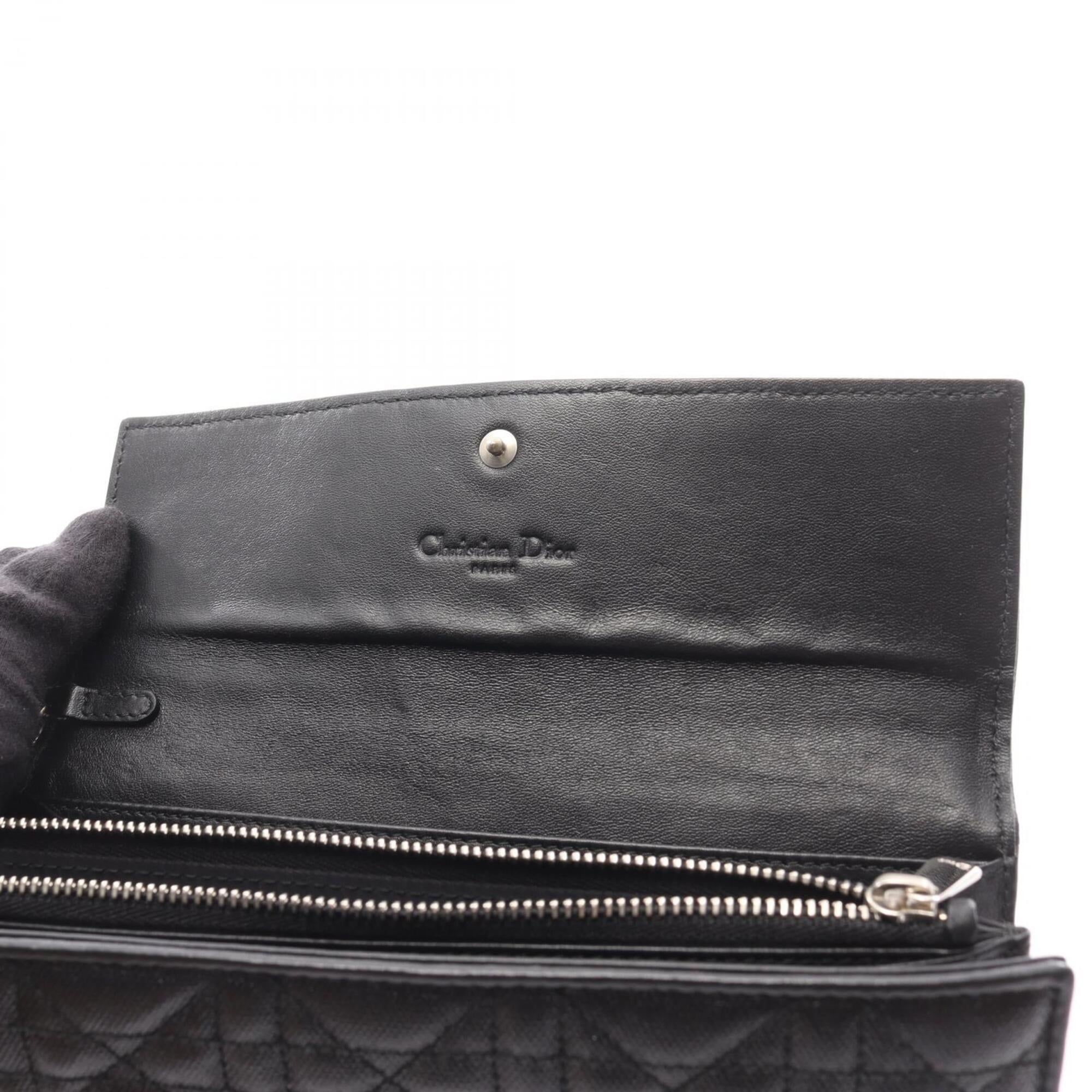 Christian Dior Black Leather Long Wallet (Bi-Fold) (Pre-Owned)