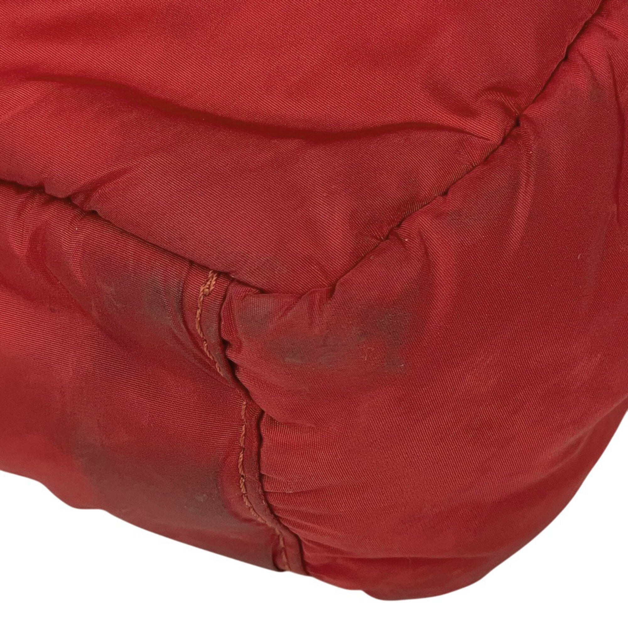 Chanel Red Color Nylon Shoulder Bag (Pre-Owned)