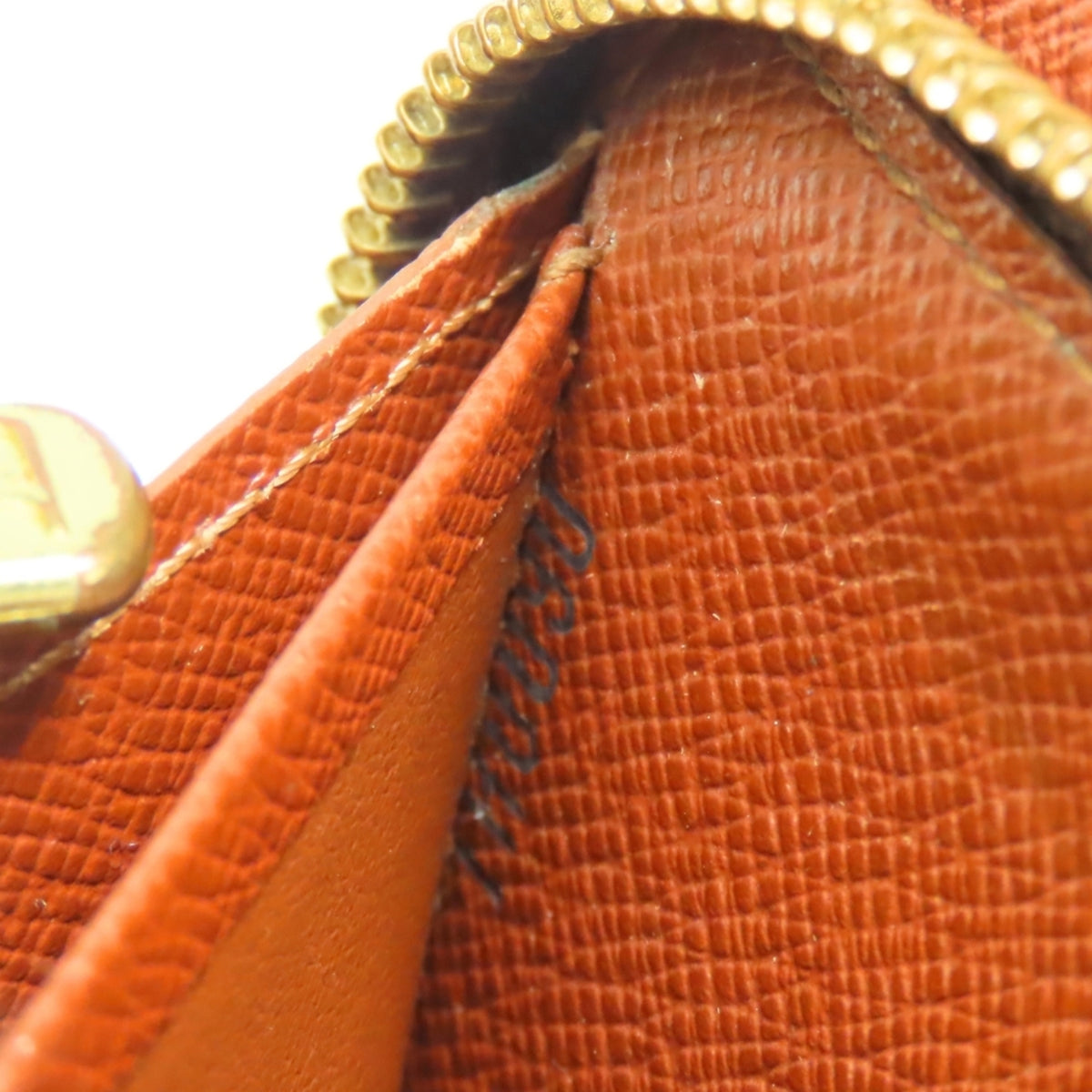 Louis Vuitton Brown Monogram Monogram Long Wallet (Bi-Fold) (Pre-Owned)