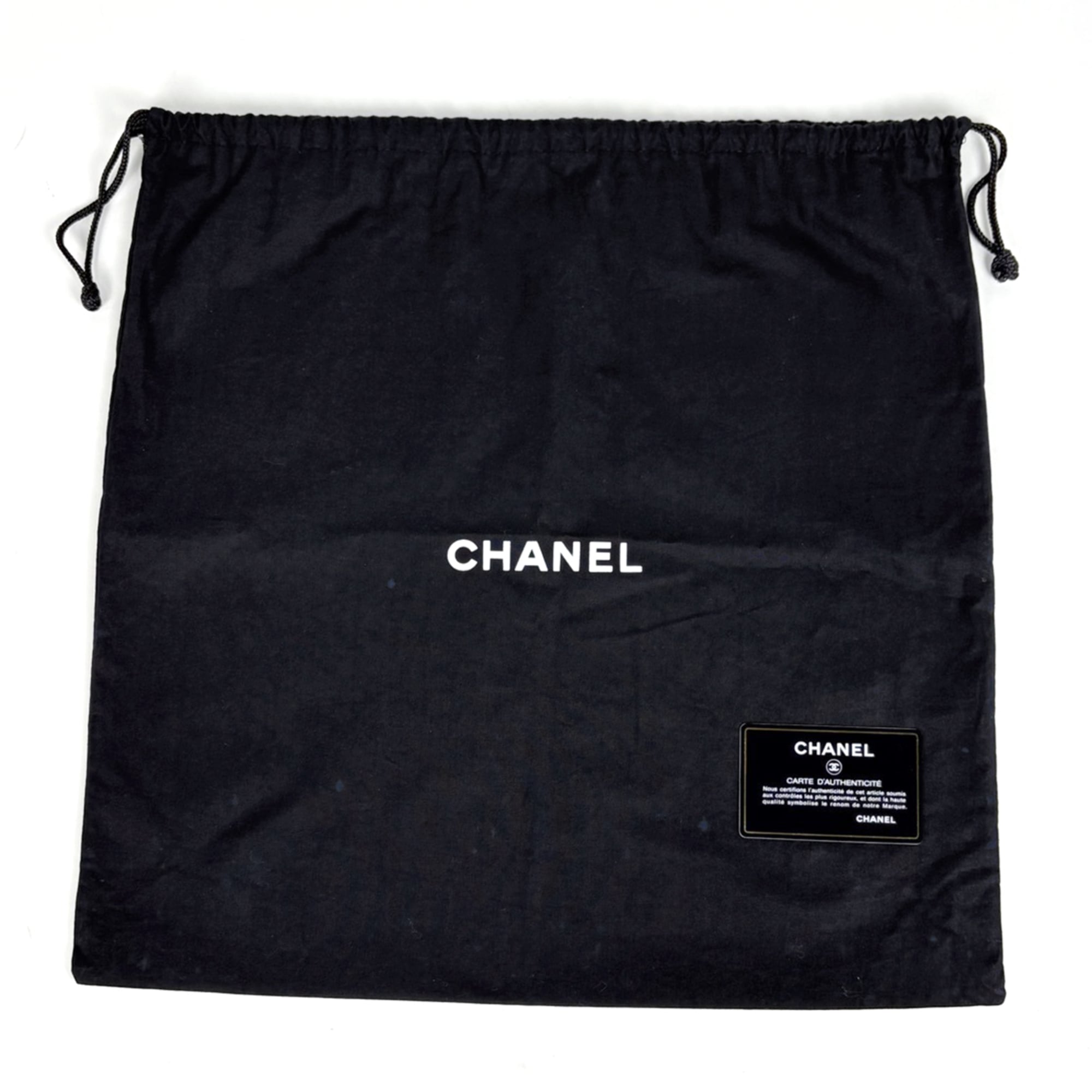 Chanel Matelasse Black Grained Calfskin Handbag (Pre-Owned)