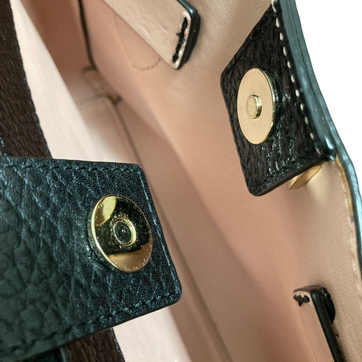 Kate Spade Black Handbag (Pre-Owned)