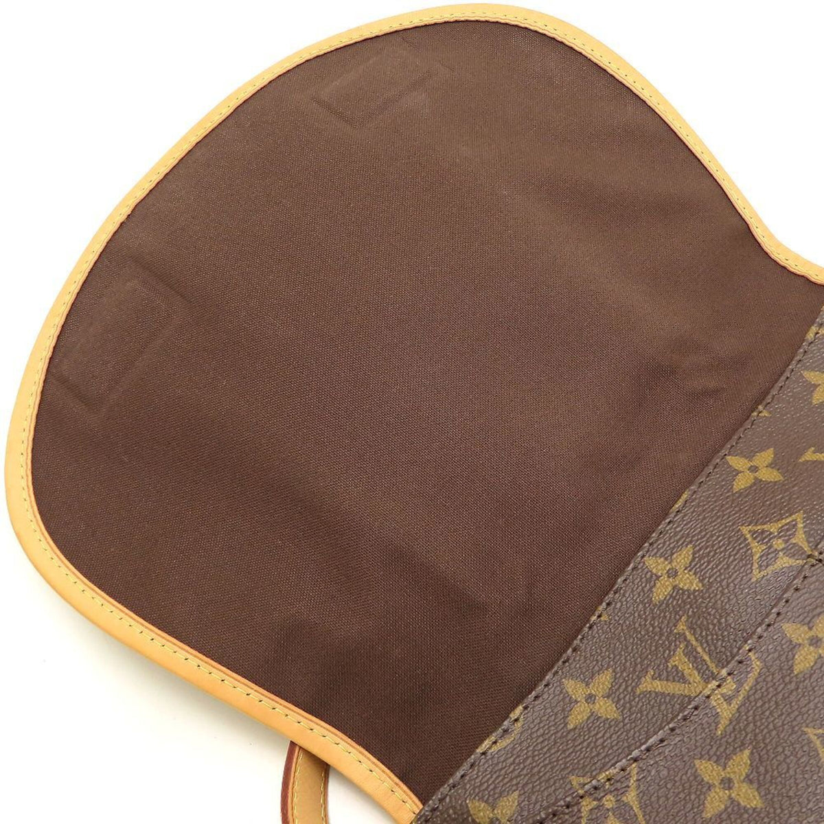 Louis Vuitton Brown Monogram Monogram Shoulder Bag (Pre-Owned)