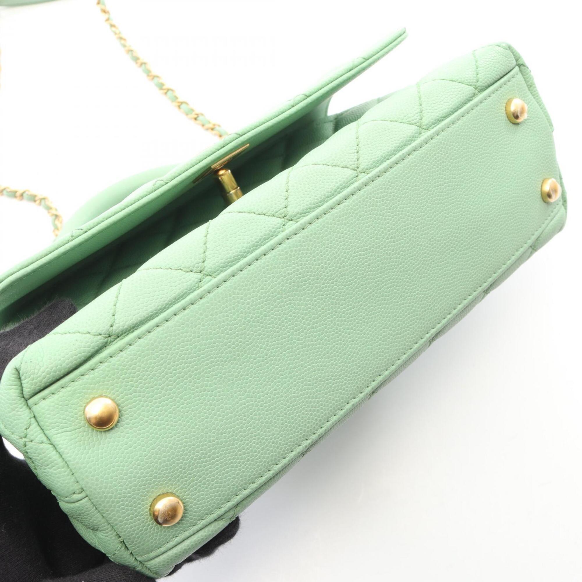 Chanel Green Grained Calfskin Handbag (Pre-Owned)