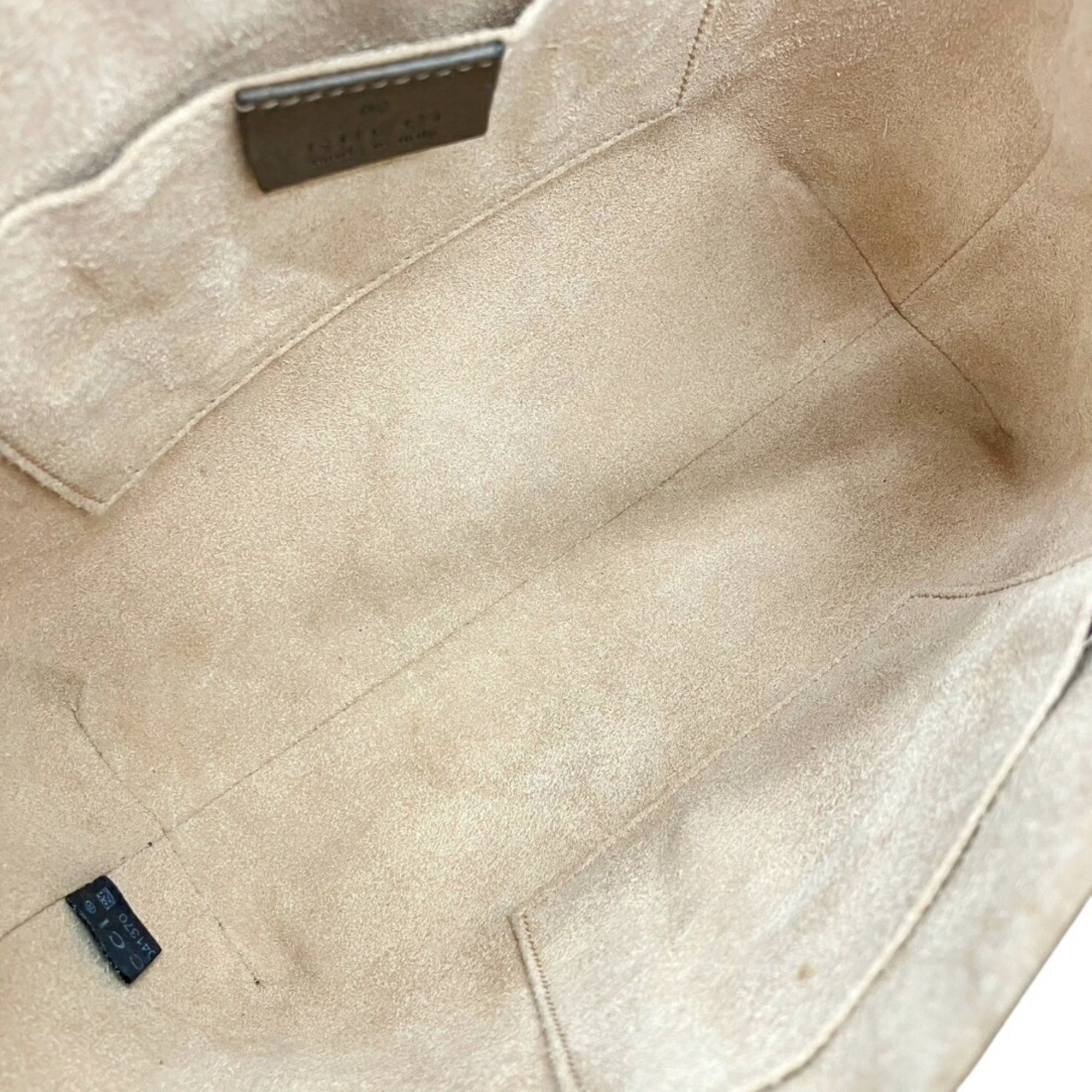 Gucci Beige Gg Supreme Leather Handbag Shoulder Bag (Pre-Owned)