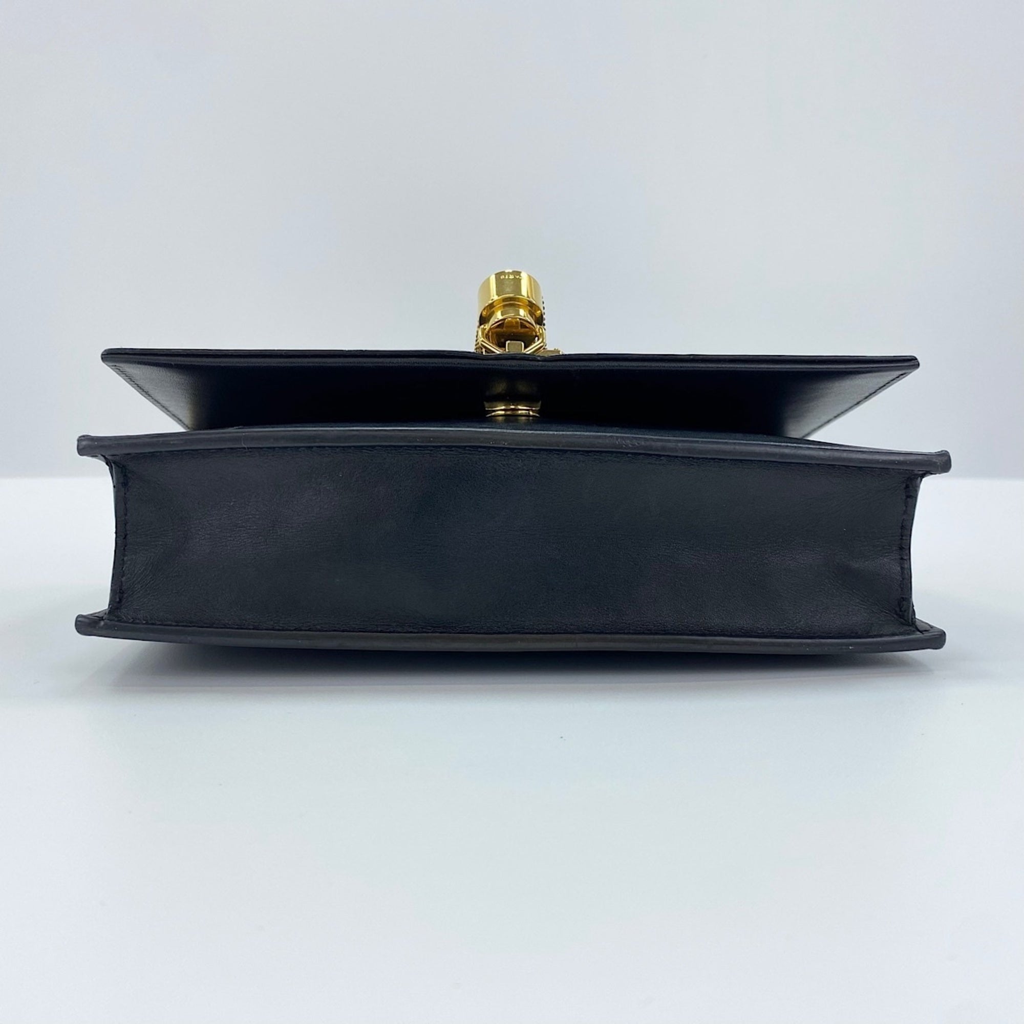 Yves Saint Laurent Black Shoulder Bag (Pre-Owned)
