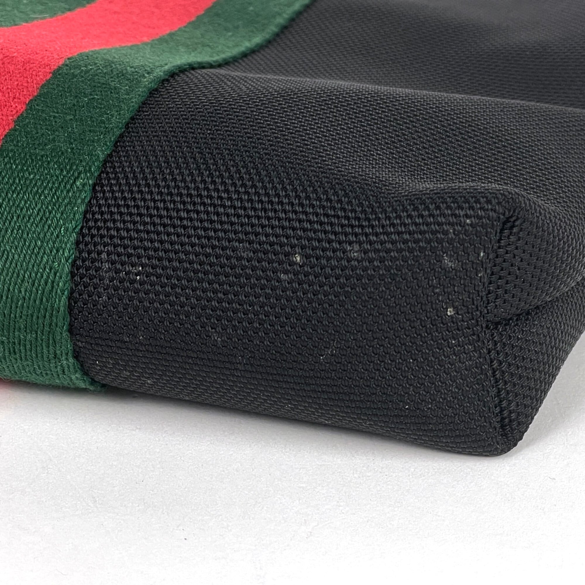 Gucci Black Canvas Leather Shoulder Bag (Pre-Owned)