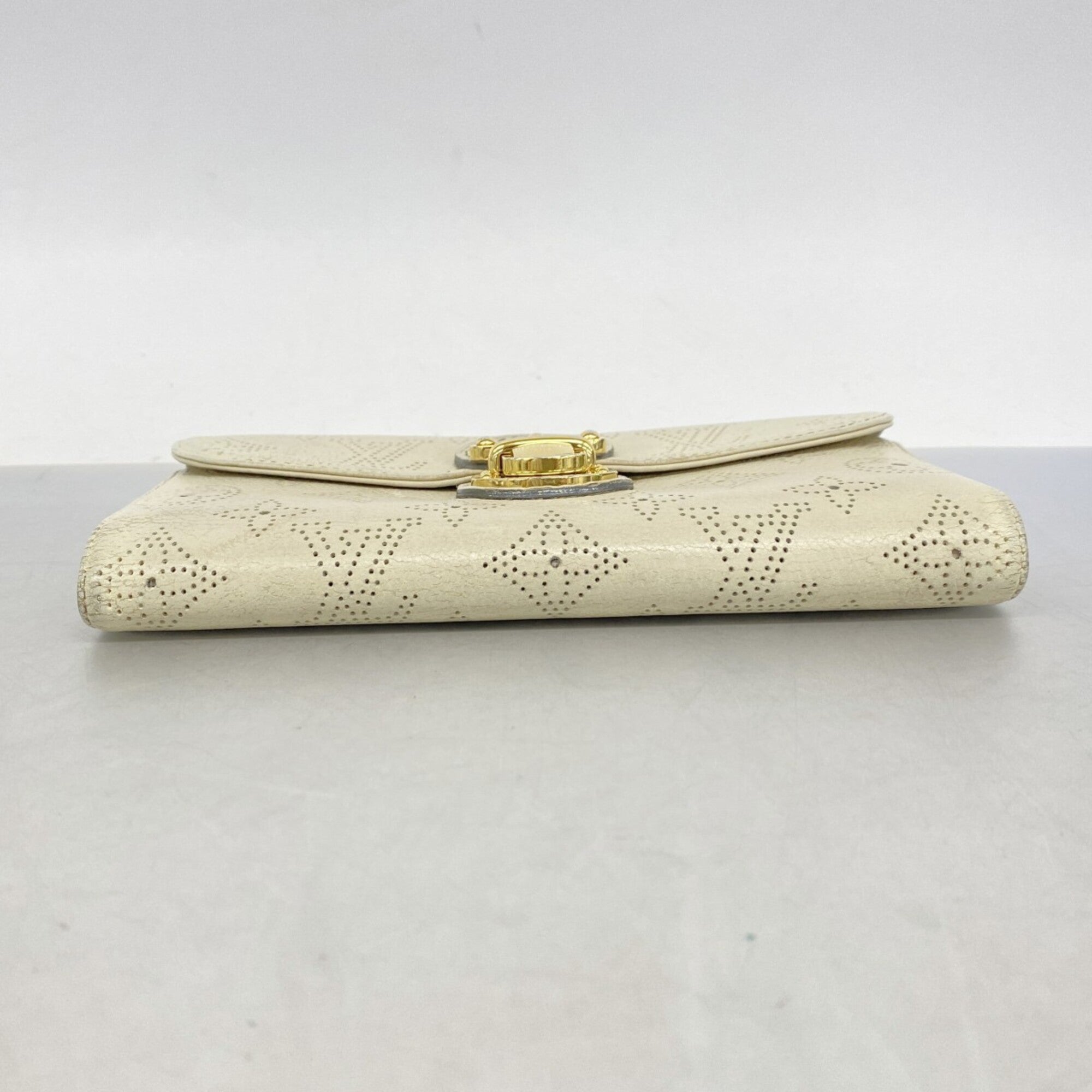 Louis Vuitton Beige Long Wallet (Tri-Fold) (Pre-Owned)